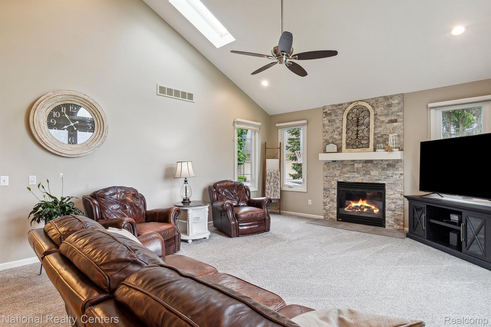 1234 SAINT ANDREWS
