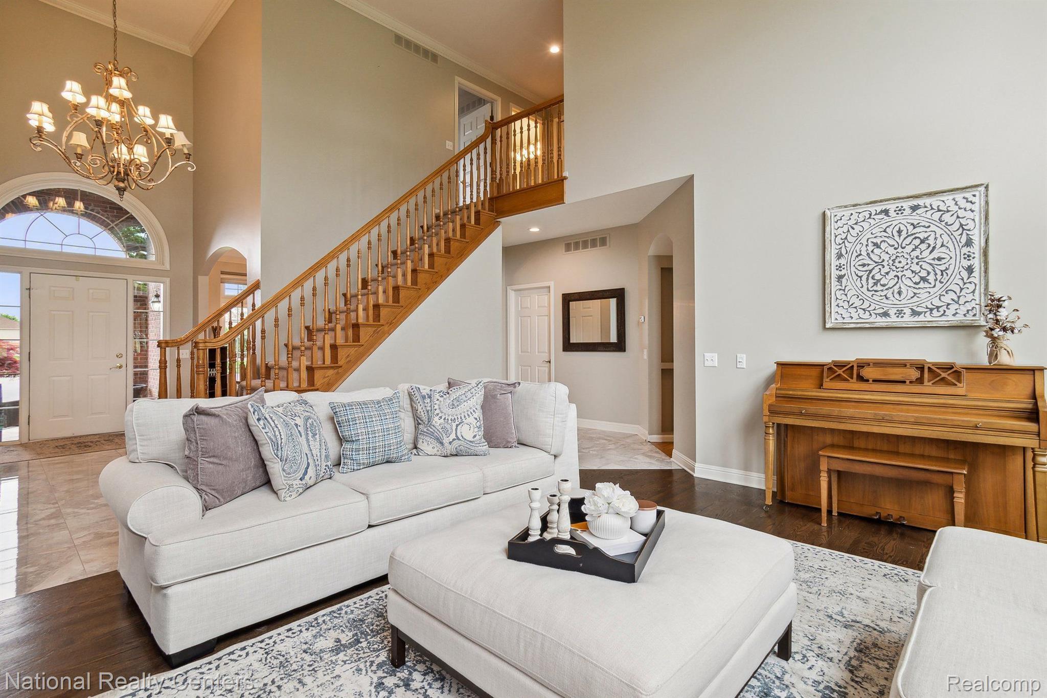 1234 SAINT ANDREWS