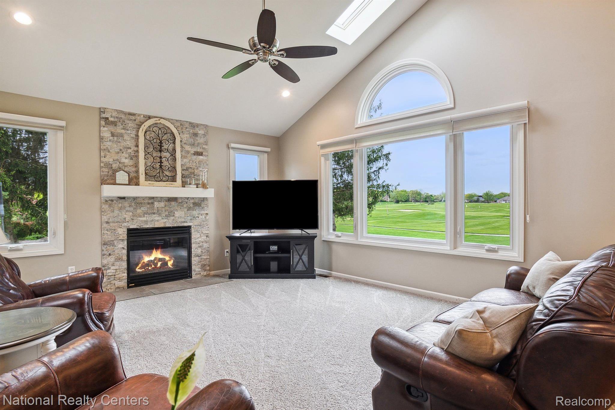 1234 SAINT ANDREWS