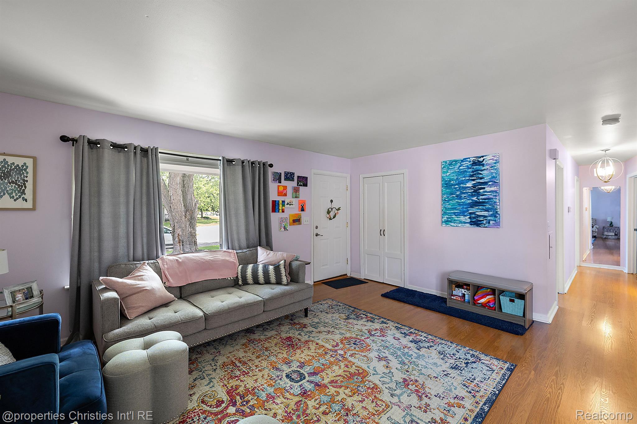 1196 Vassar