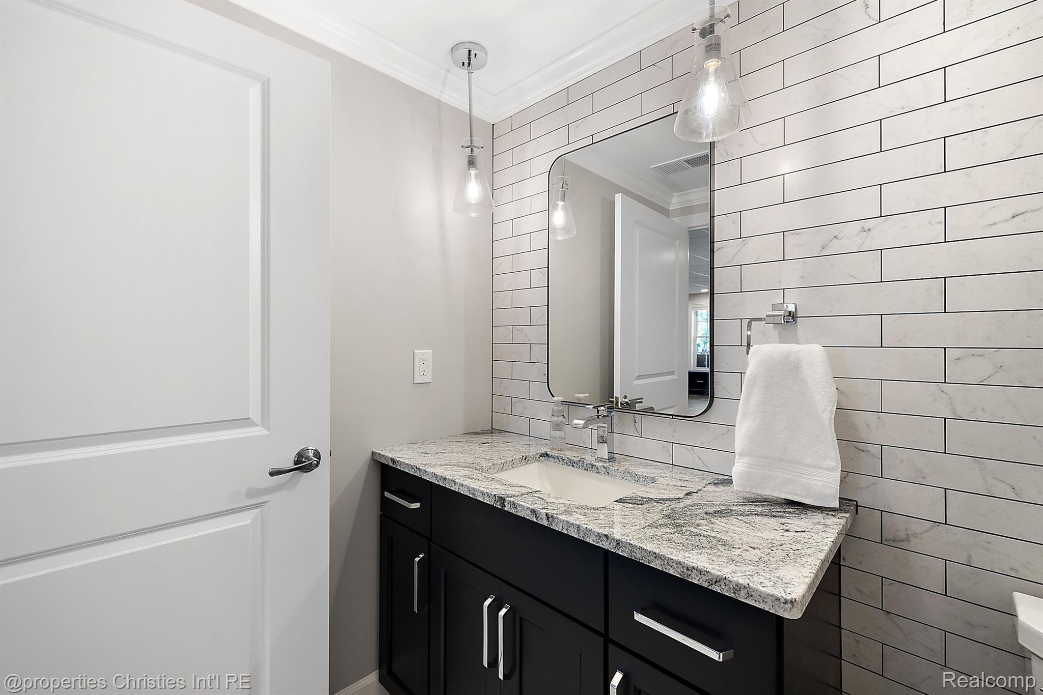 50505 BRIAR RIDGE Lane