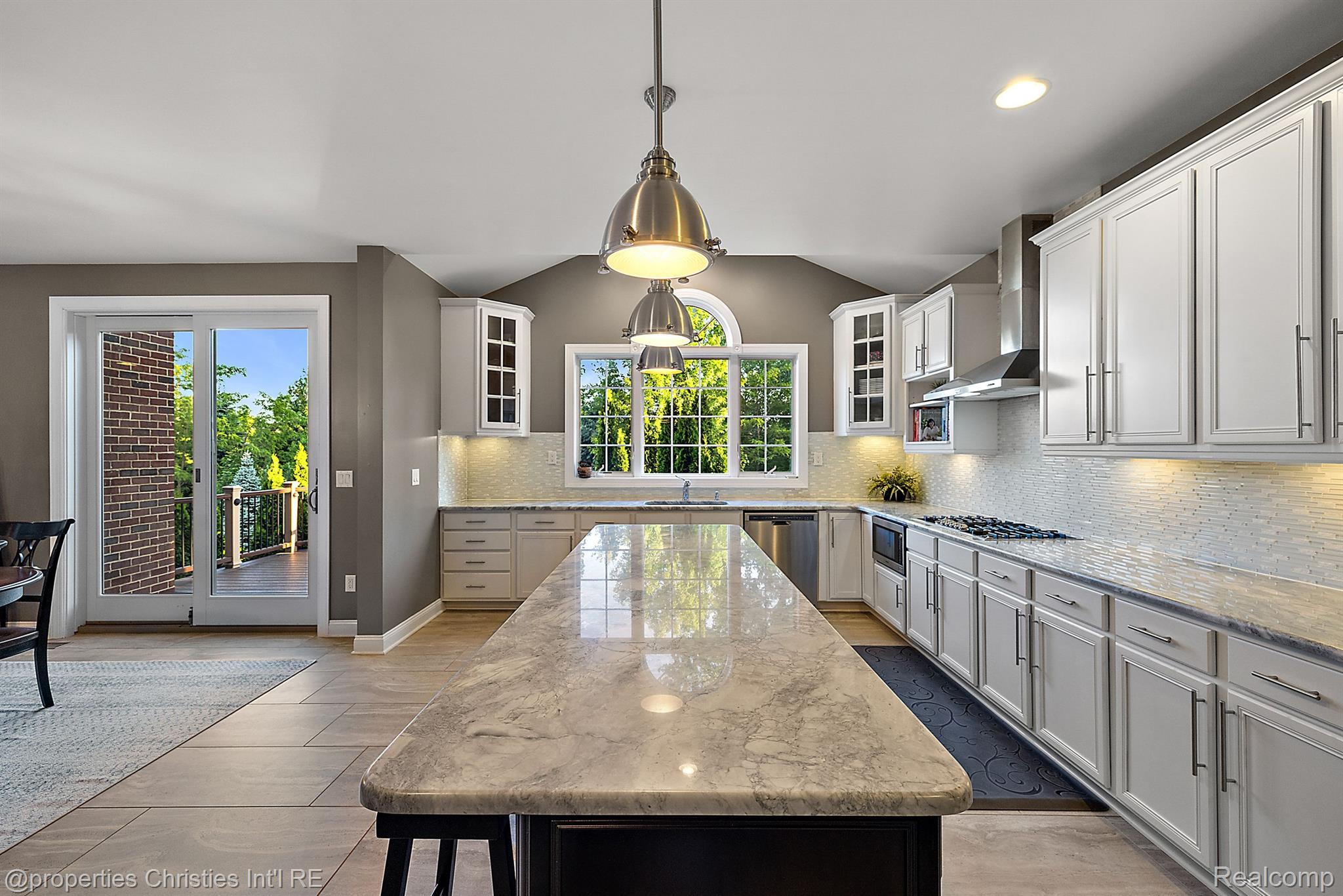 50505 BRIAR RIDGE Lane