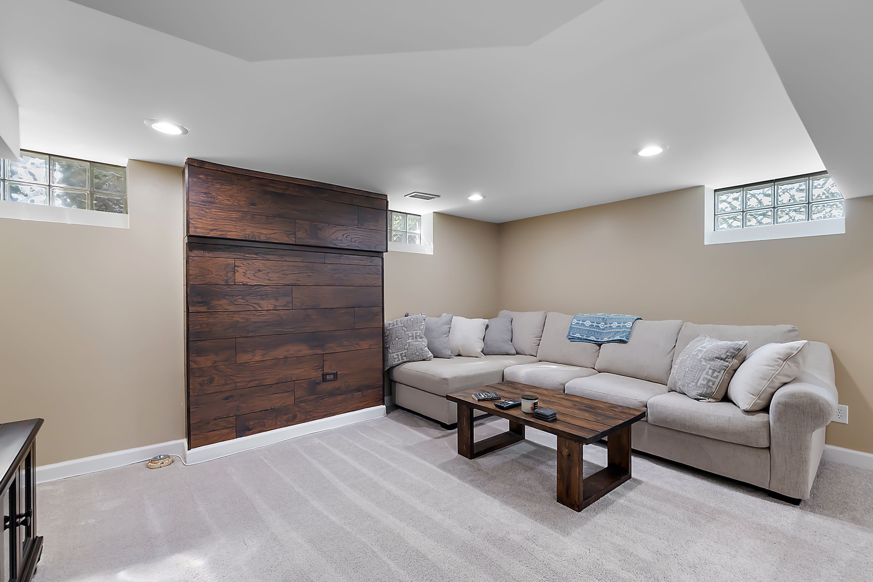 303 Midland Boulevard