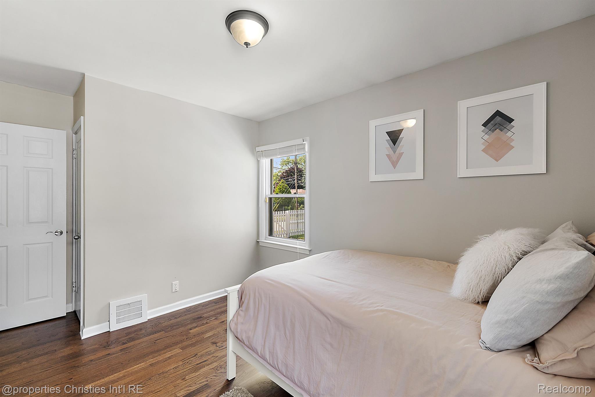 303 Midland Boulevard