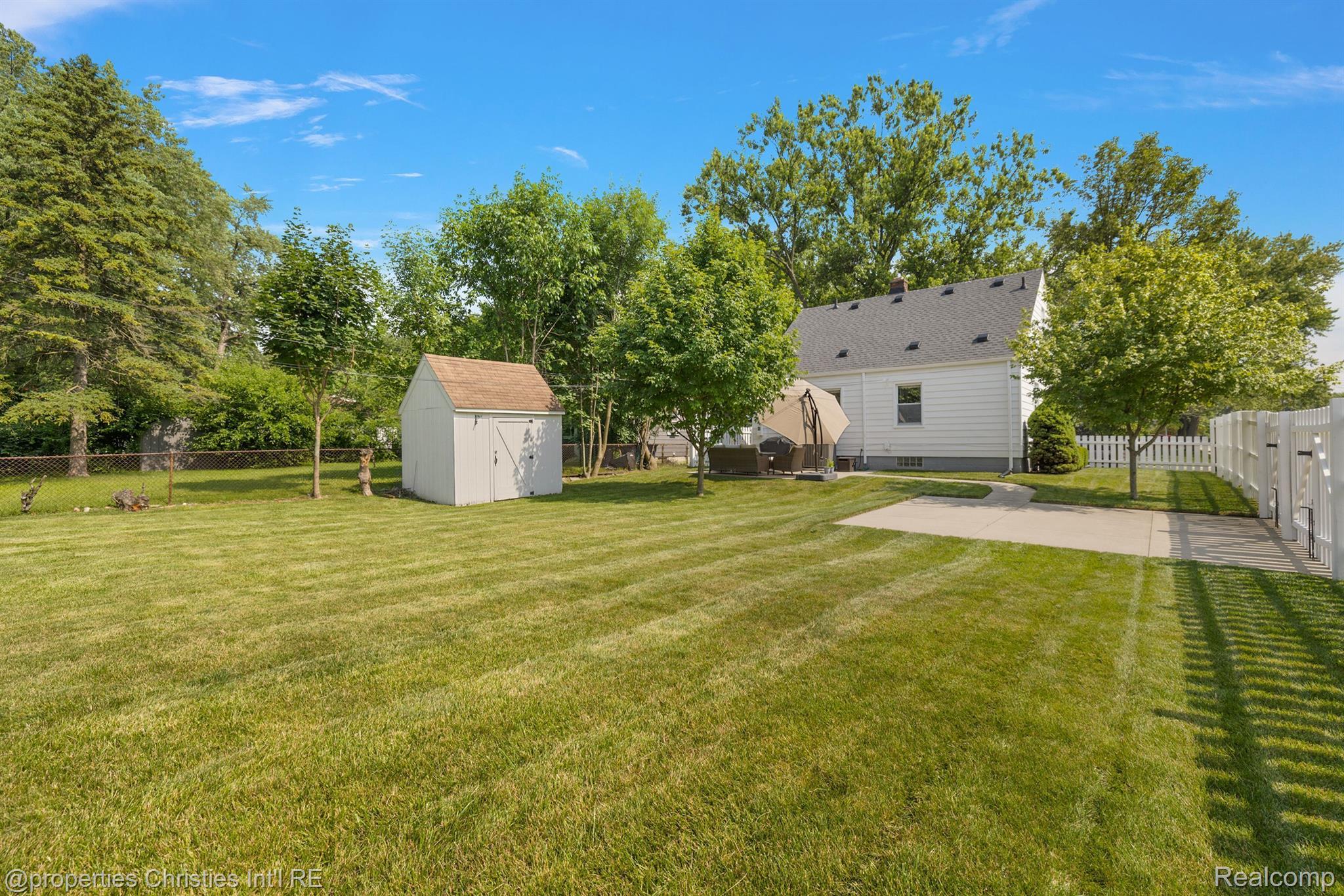 303 Midland Boulevard