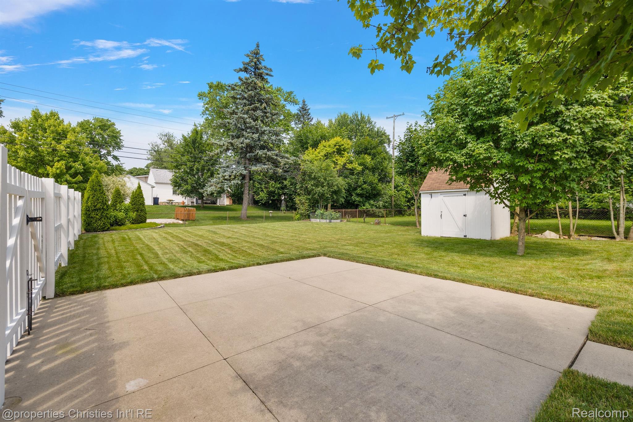 303 Midland Boulevard