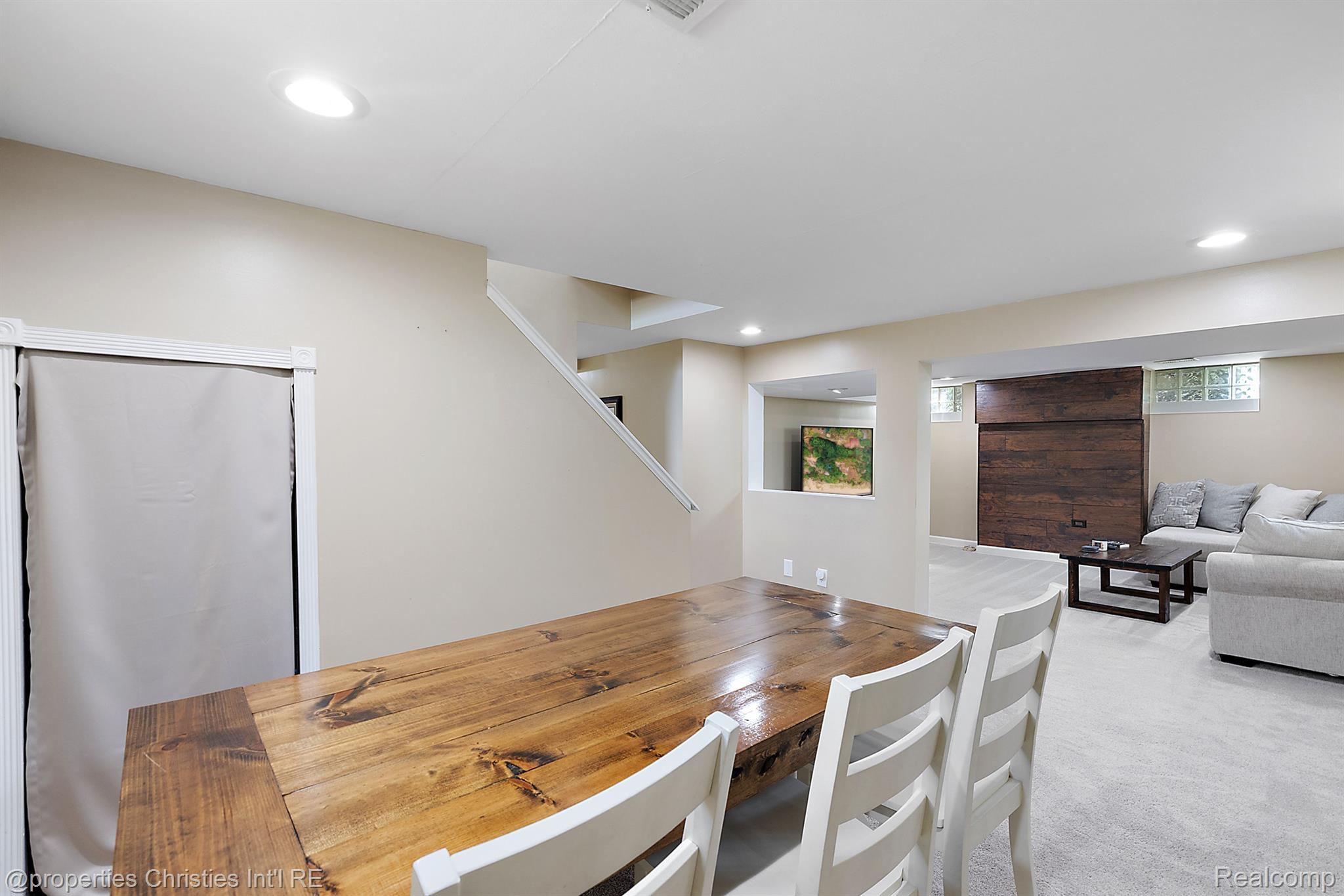 303 Midland Boulevard