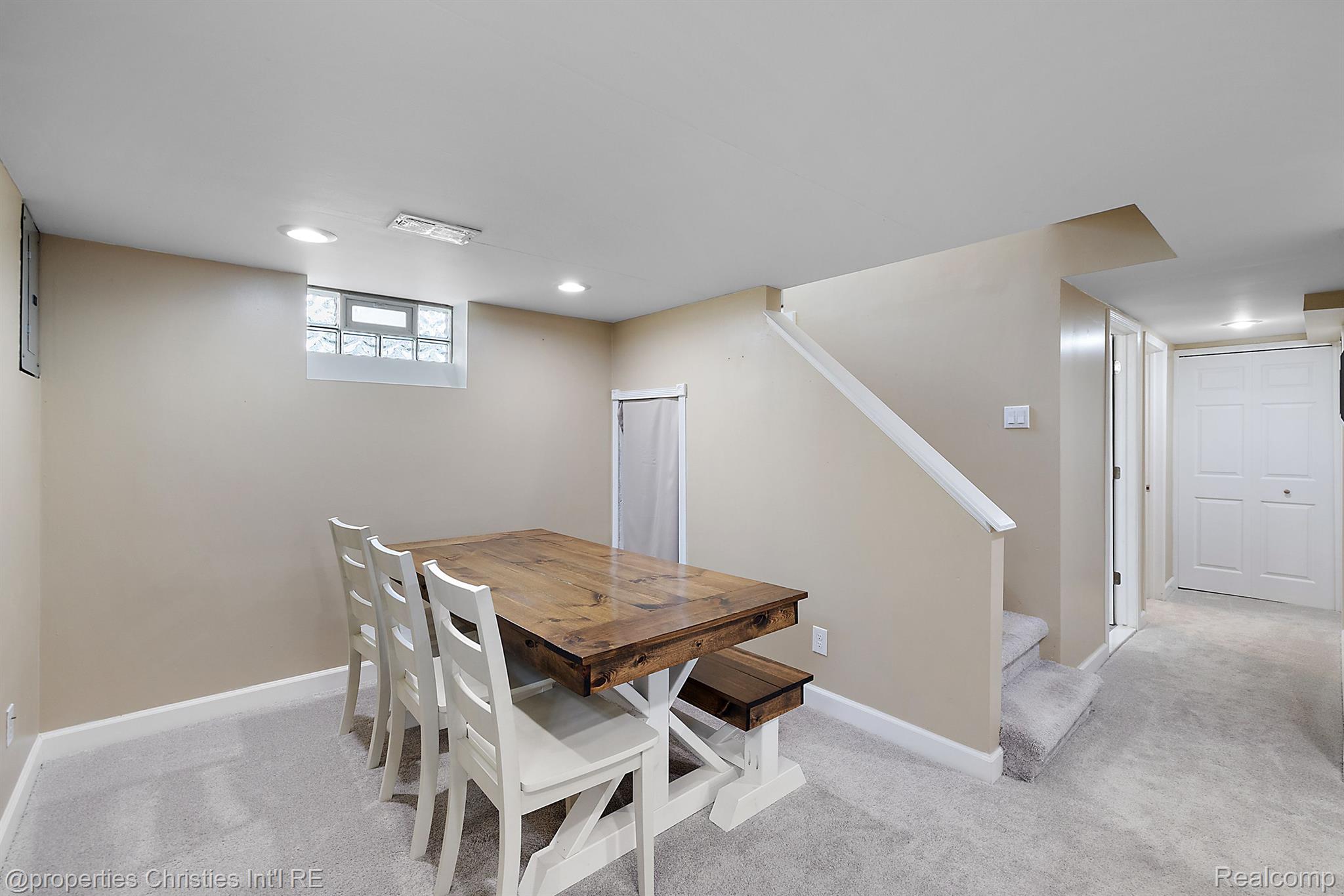 303 Midland Boulevard