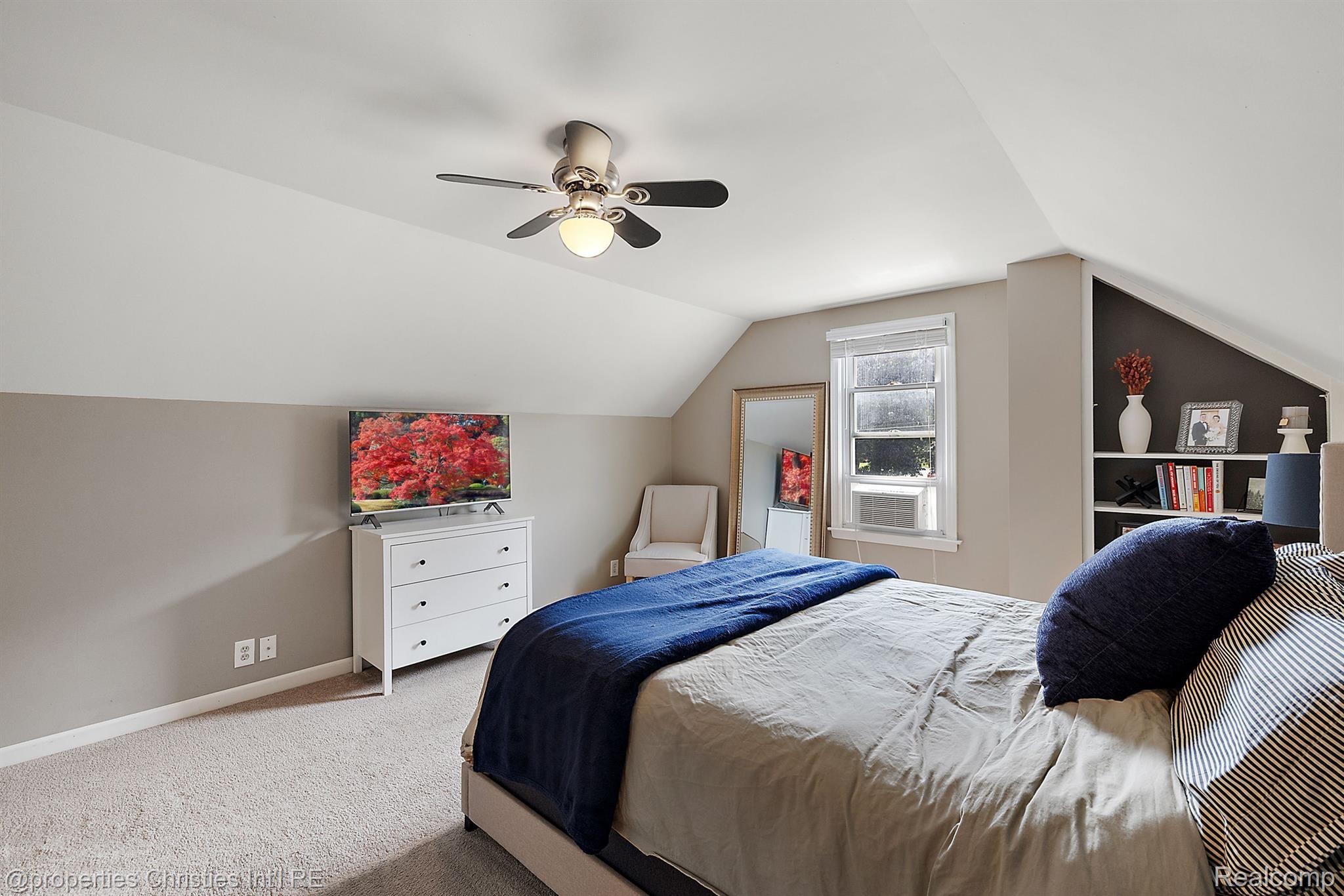 303 Midland Boulevard