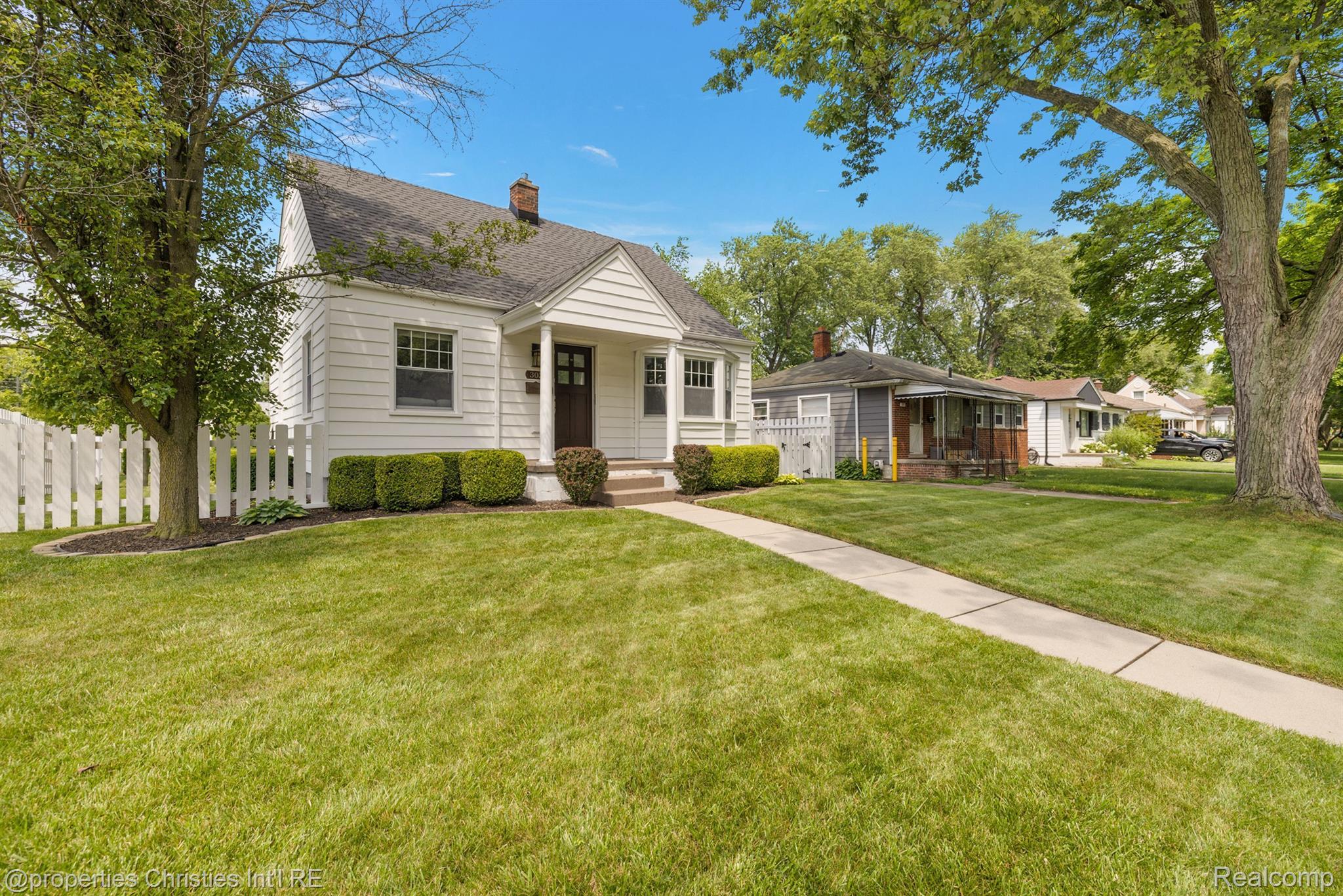 303 Midland Boulevard