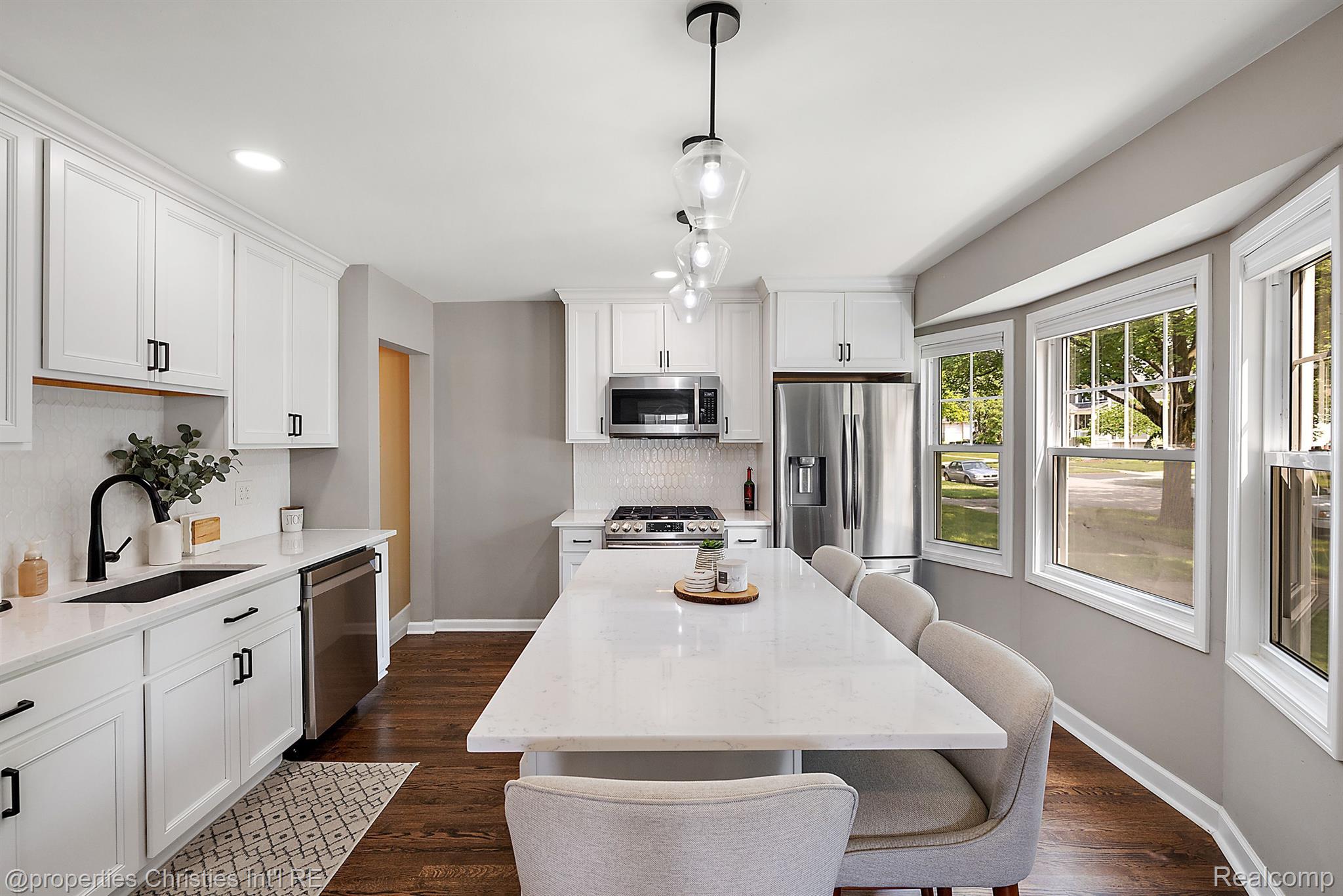 303 Midland Boulevard