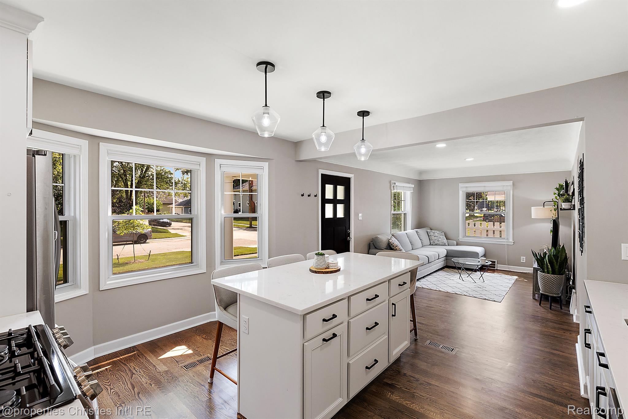 303 Midland Boulevard