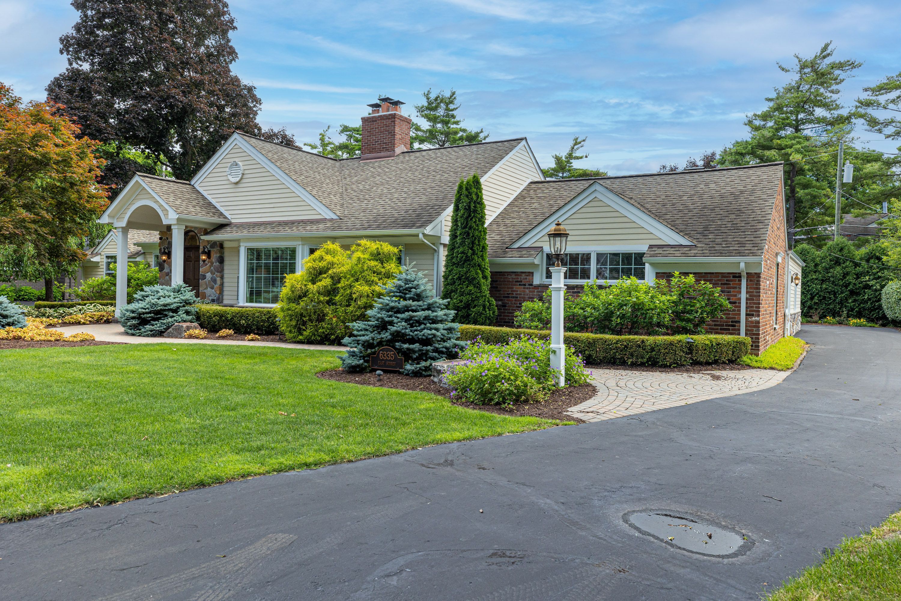 6335 E SURREY Road