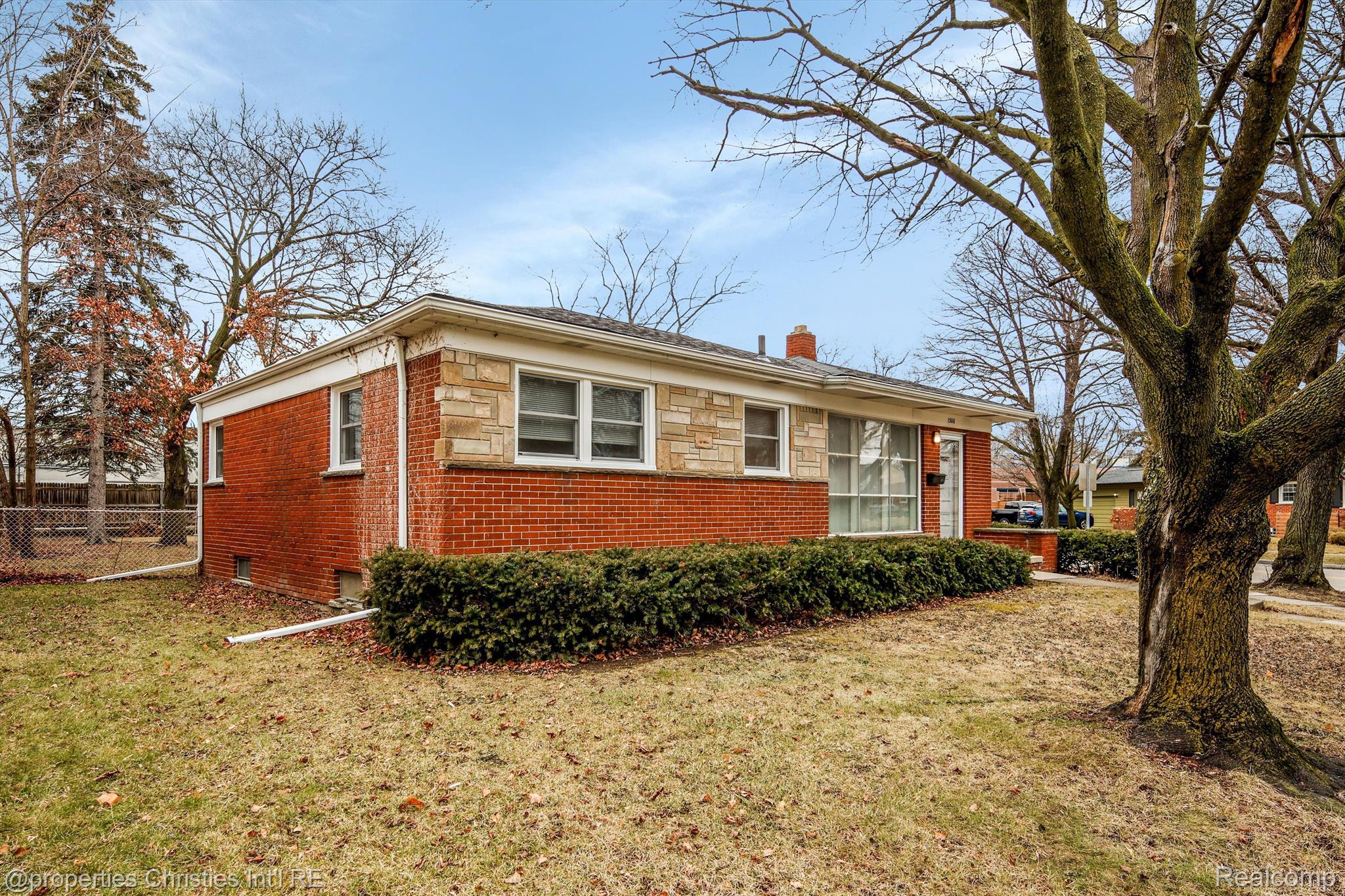 1300 Haynes Street