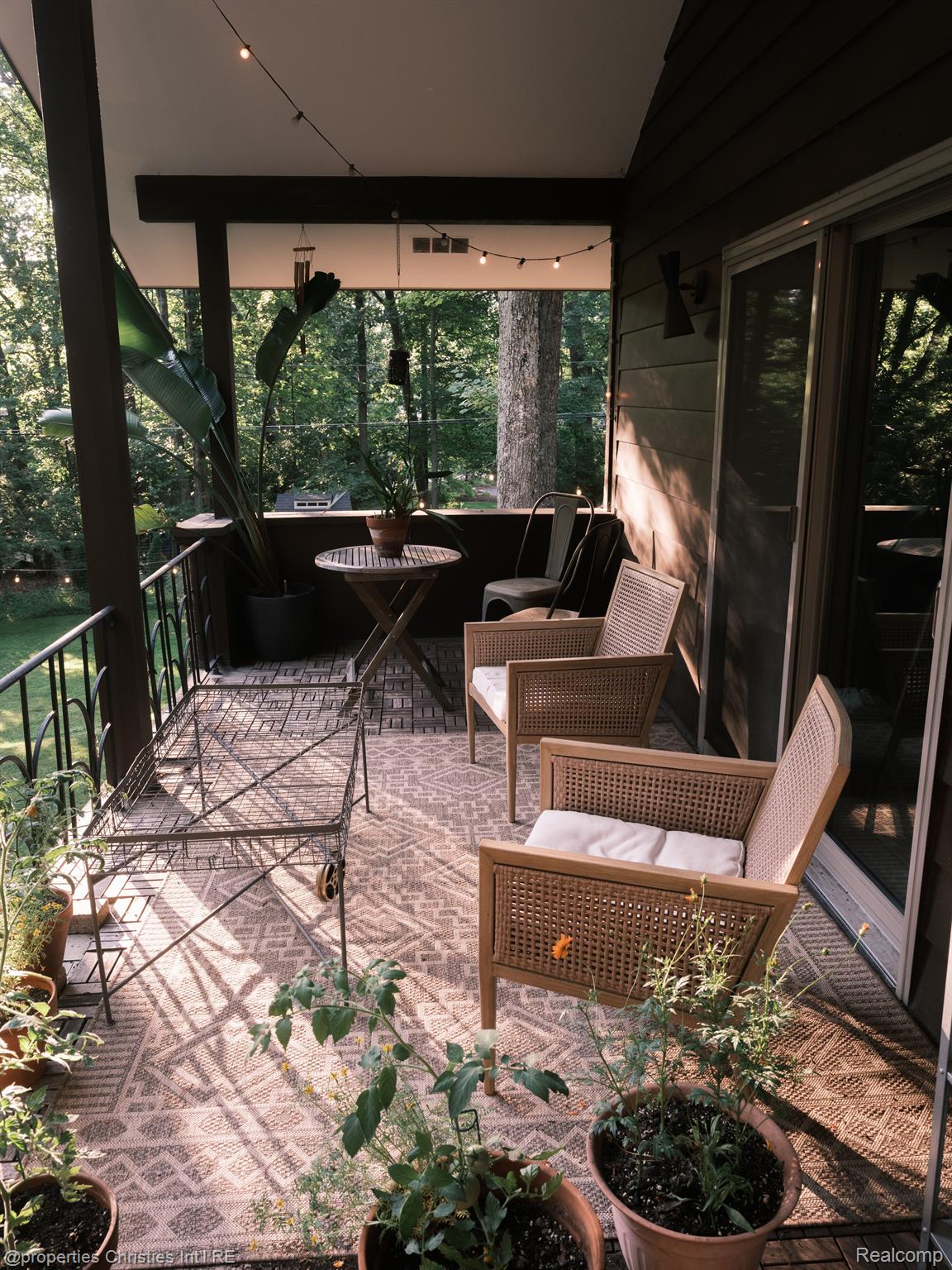 7388 LINDENMERE Drive