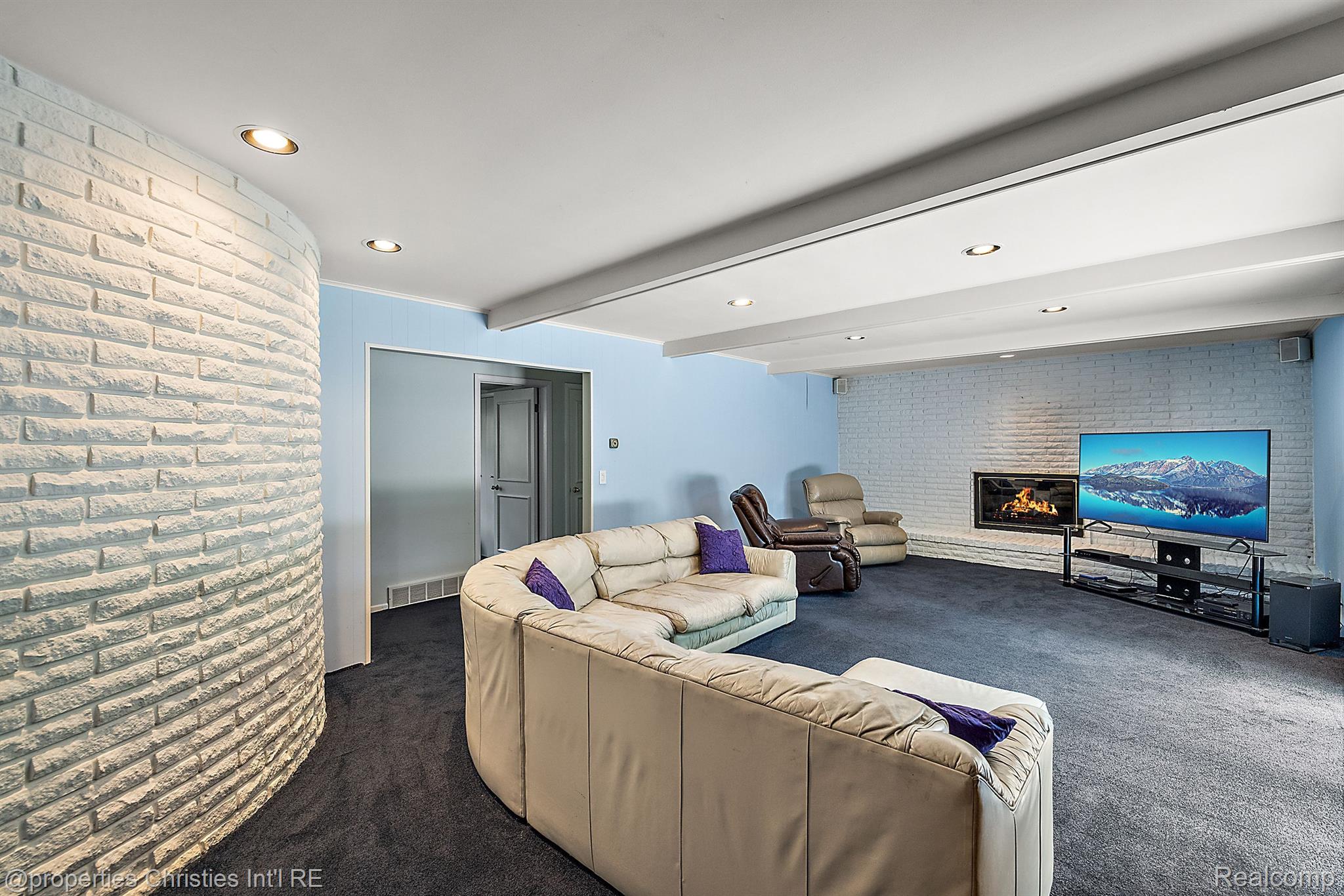 524 Kingsley Trail