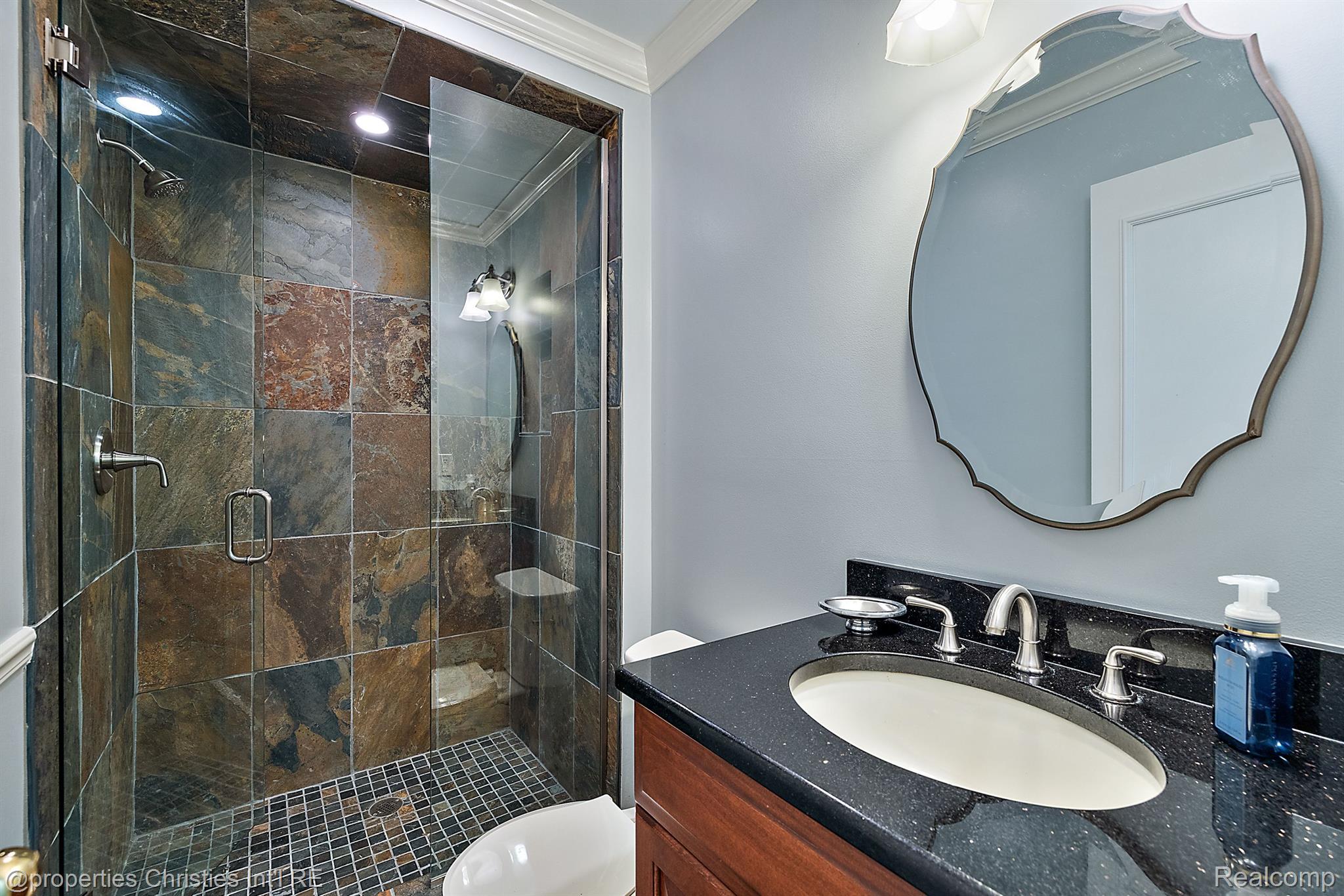 524 Kingsley Trail