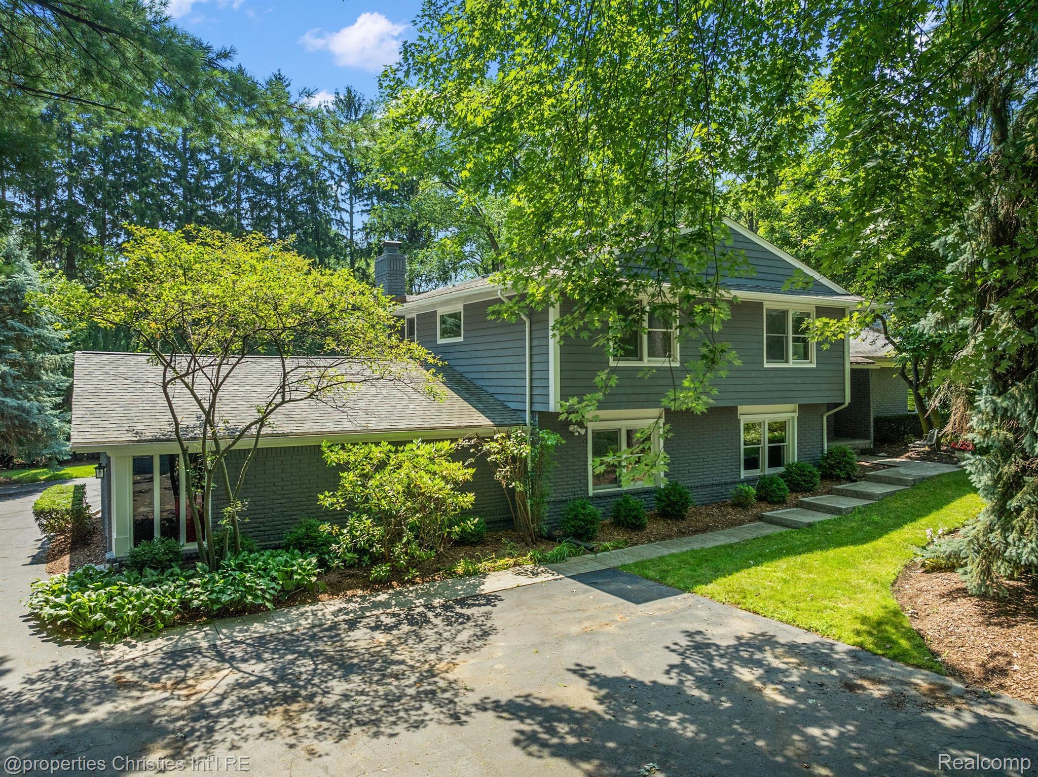 524 Kingsley Trail