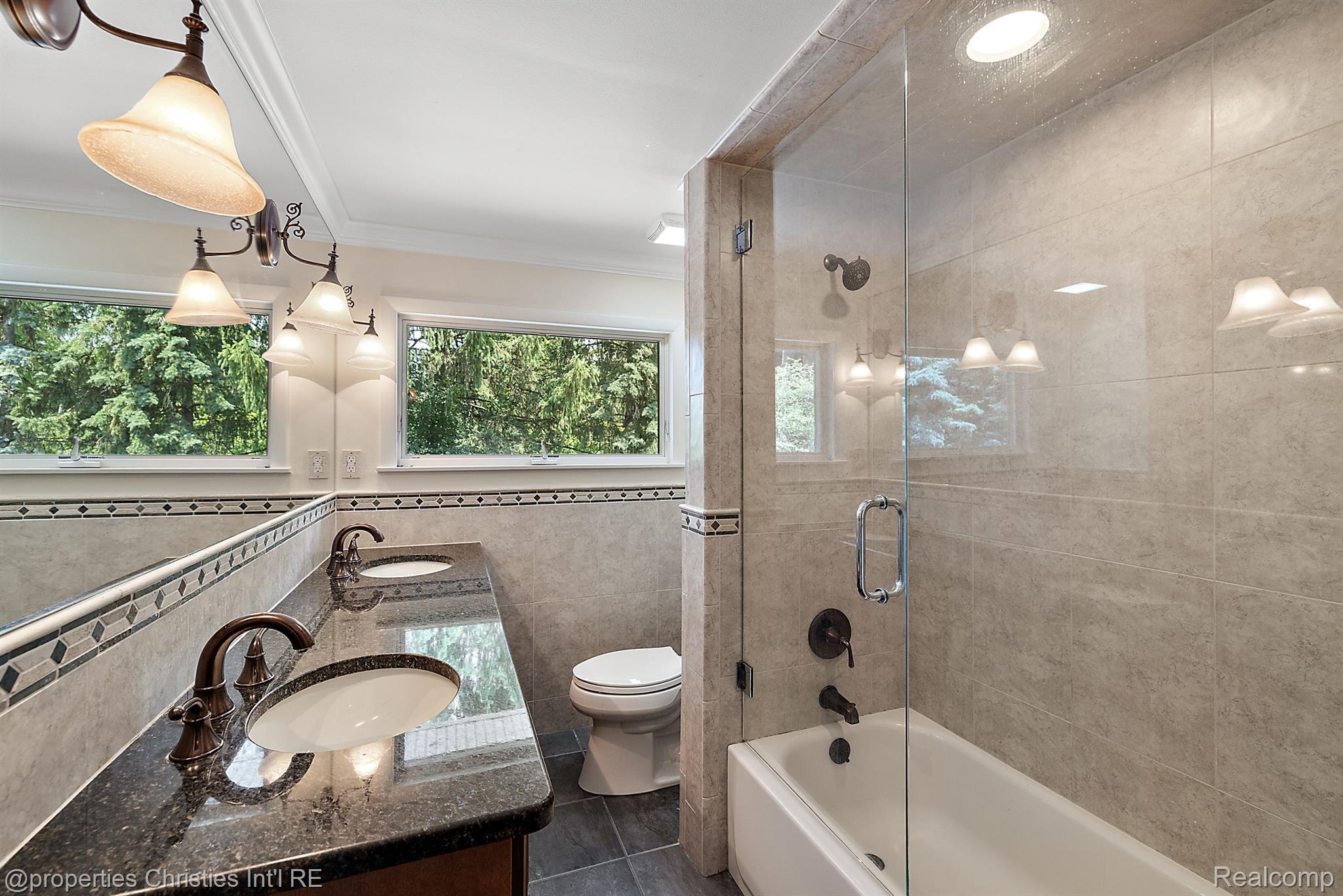 524 Kingsley Trail