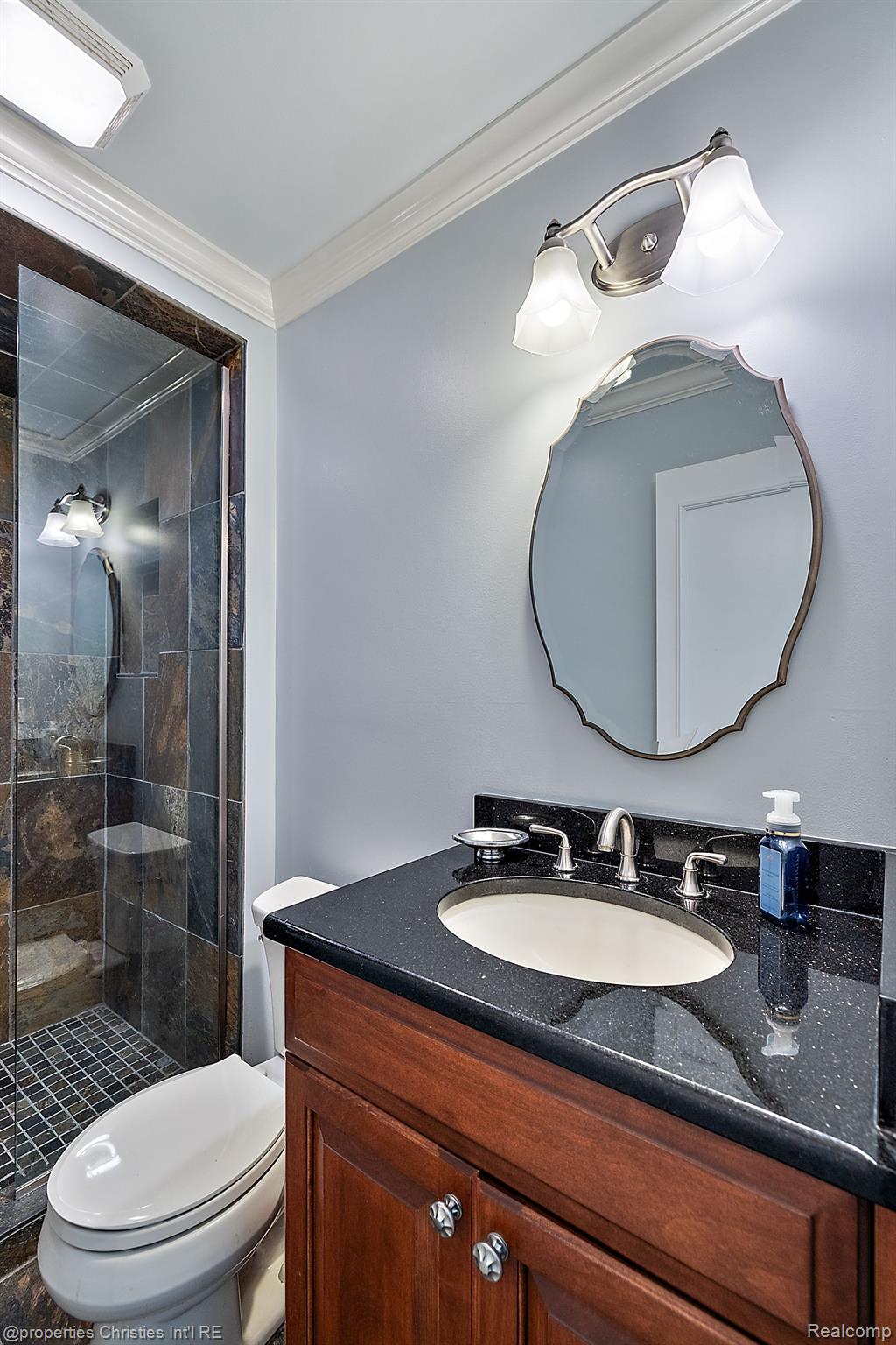 524 Kingsley Trail