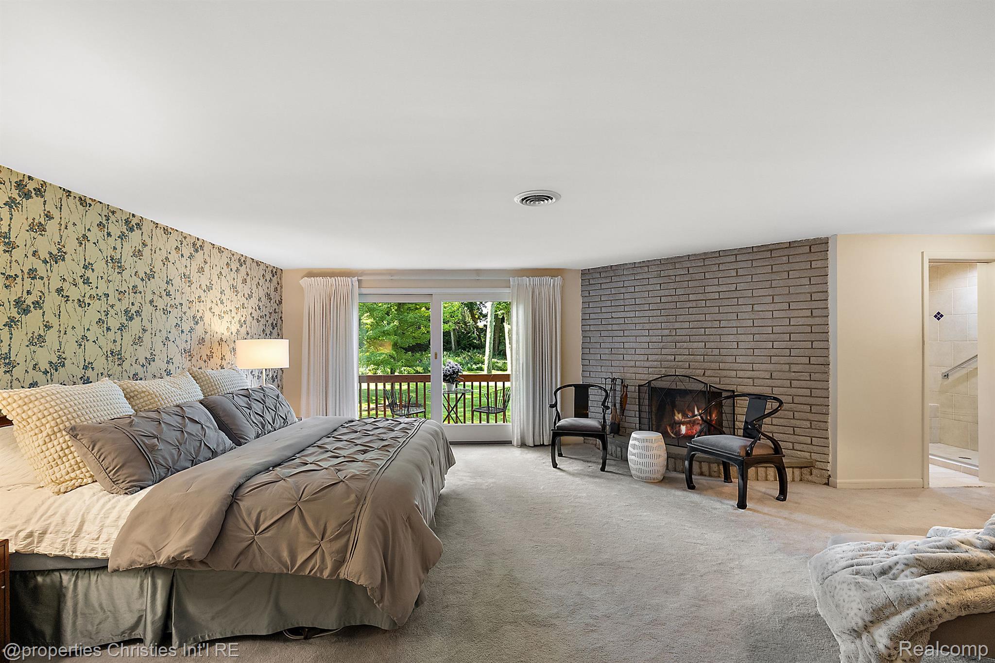 1429 Quarton Road
