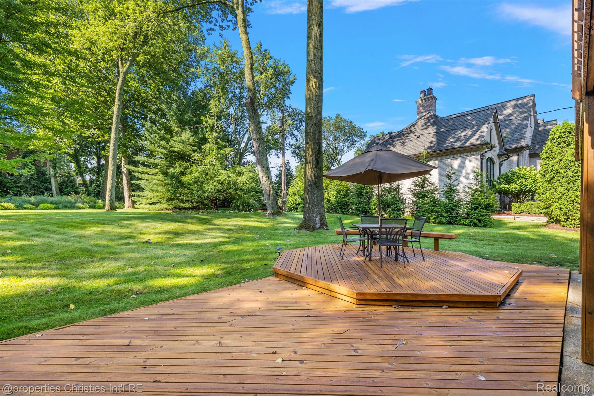 1429 Quarton Road