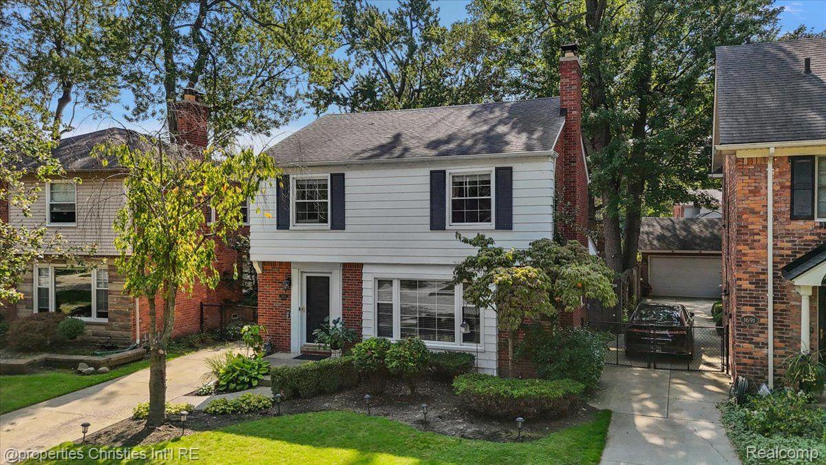 1683 Severn Road