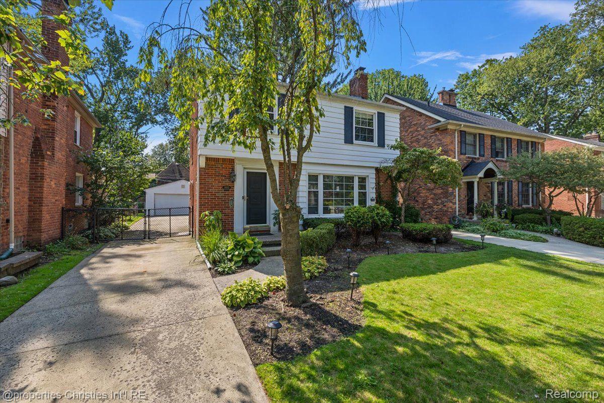 1683 Severn Road