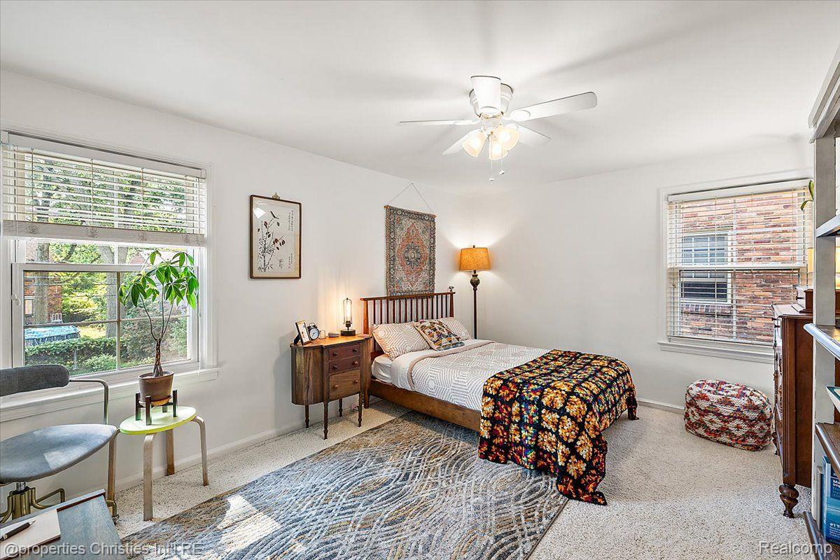 1683 Severn Road