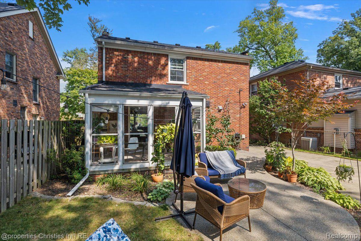 1683 Severn Road