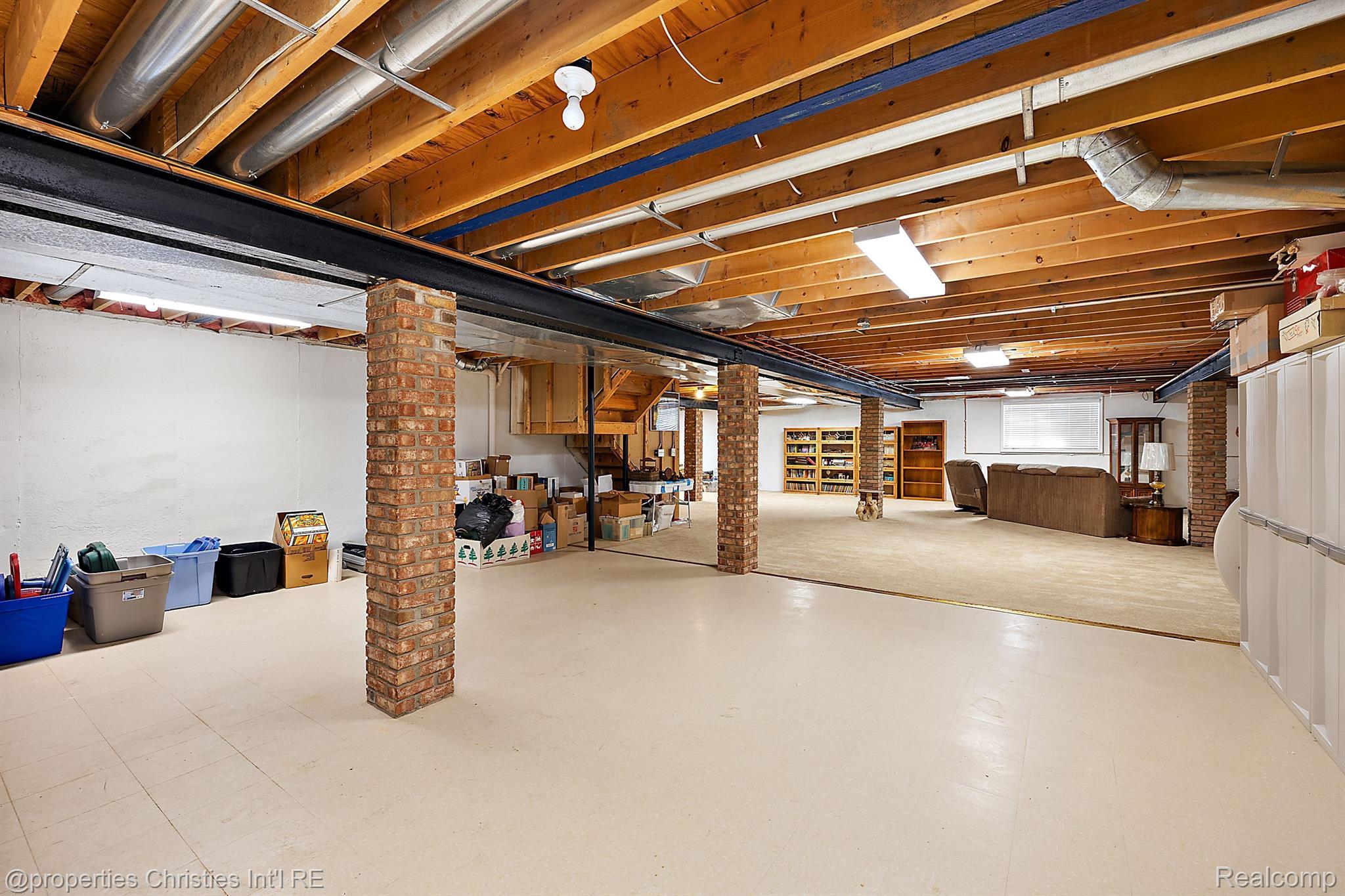 12349 Woodlands Court