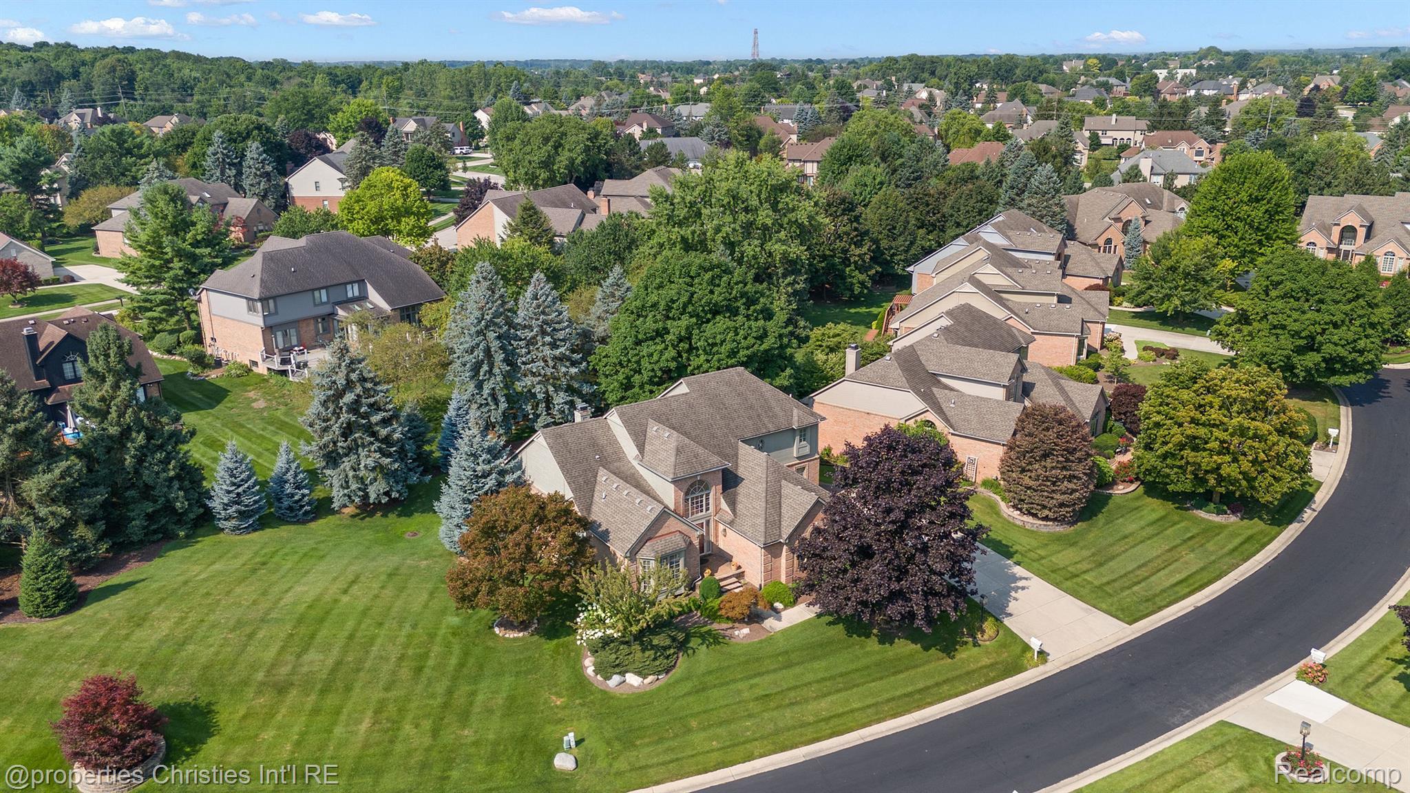 12349 Woodlands Court