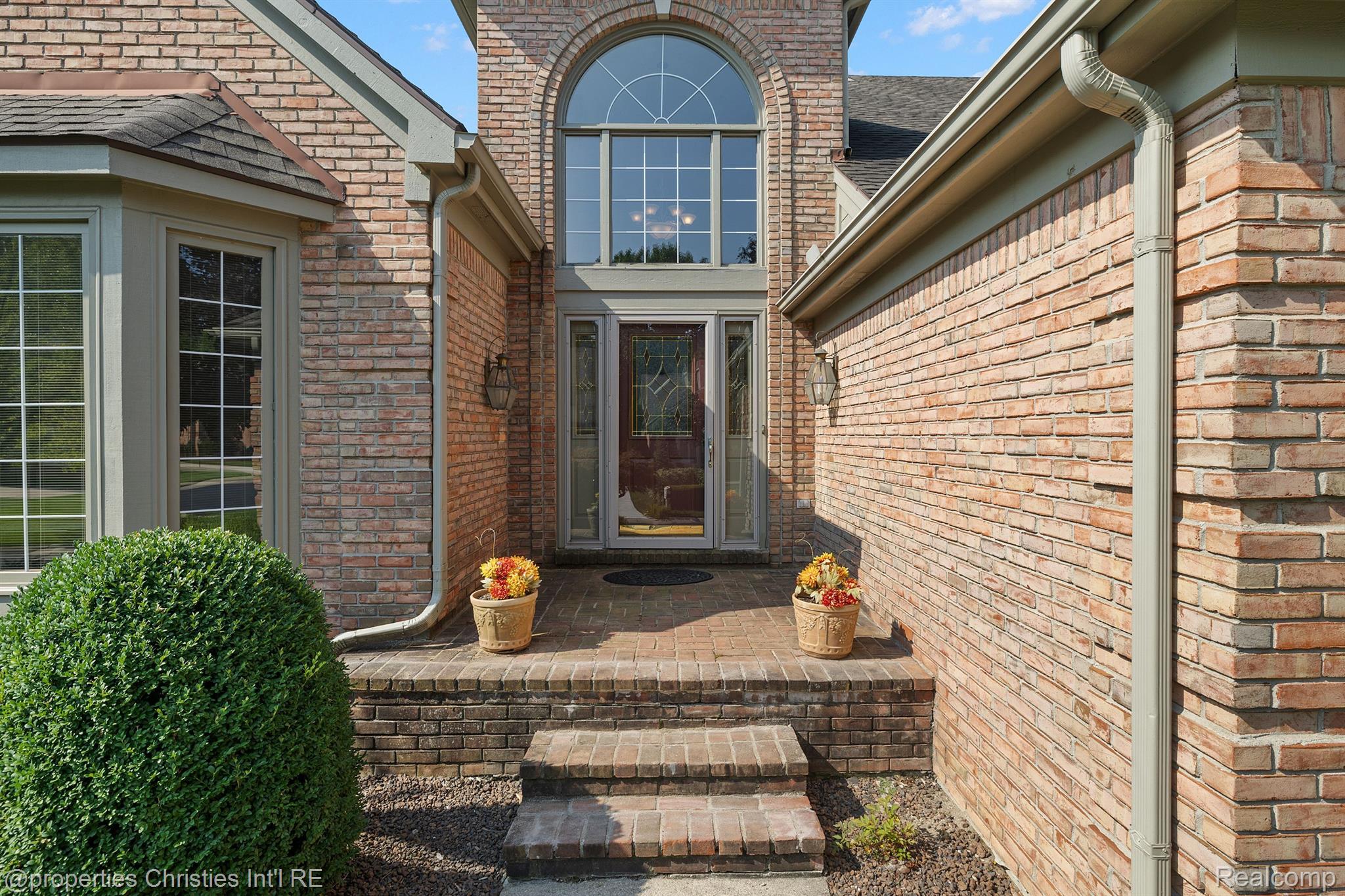 12349 Woodlands Court