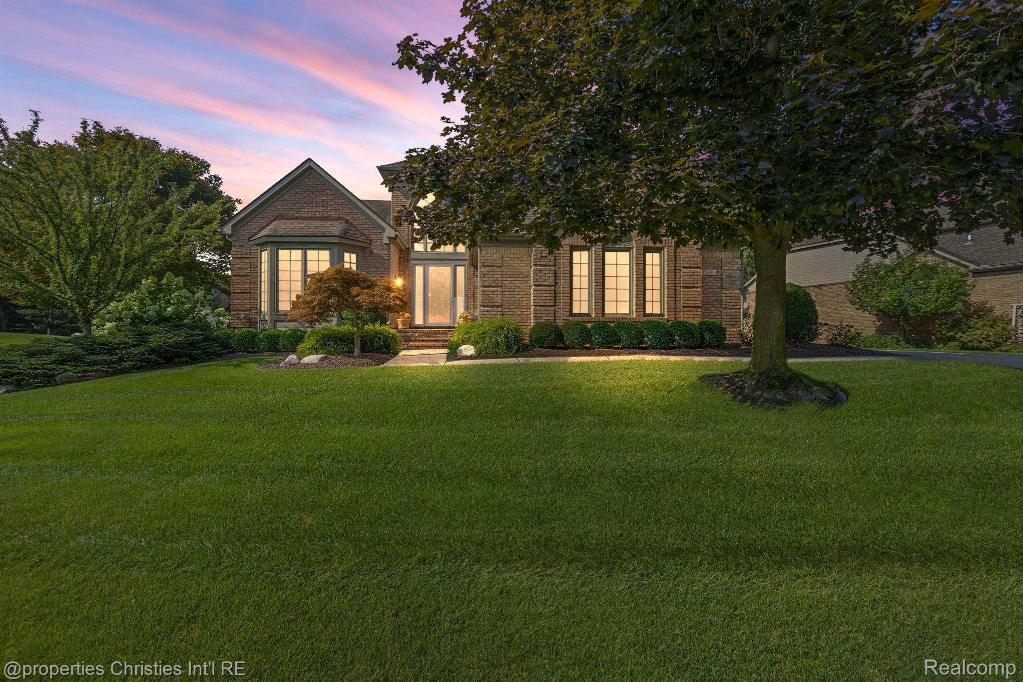 12349 Woodlands Court