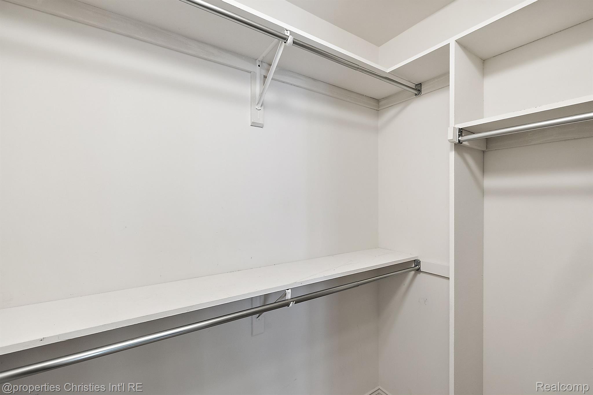 12349 Woodlands Court