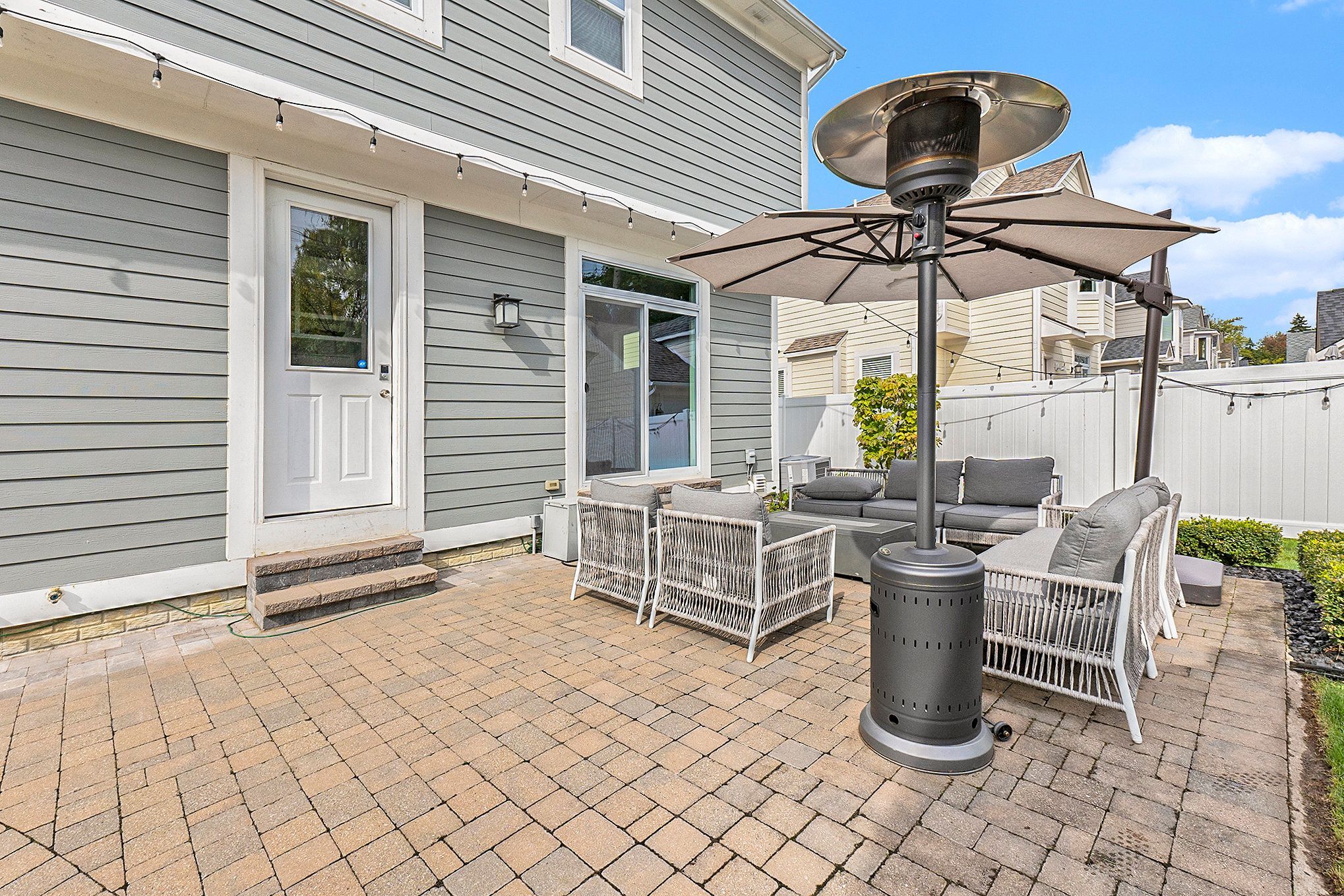136 N Dorchester Avenue