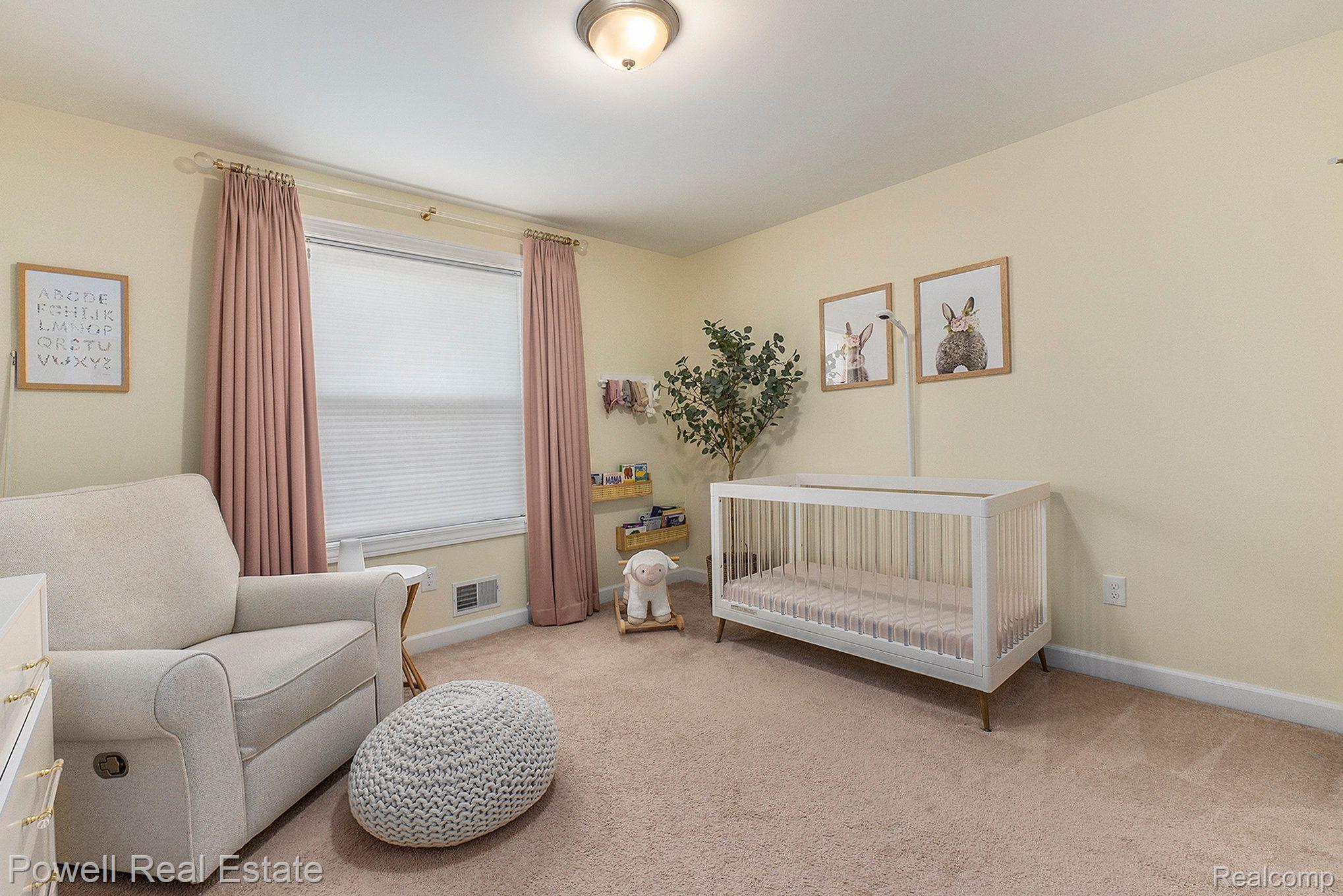 136 N Dorchester Avenue