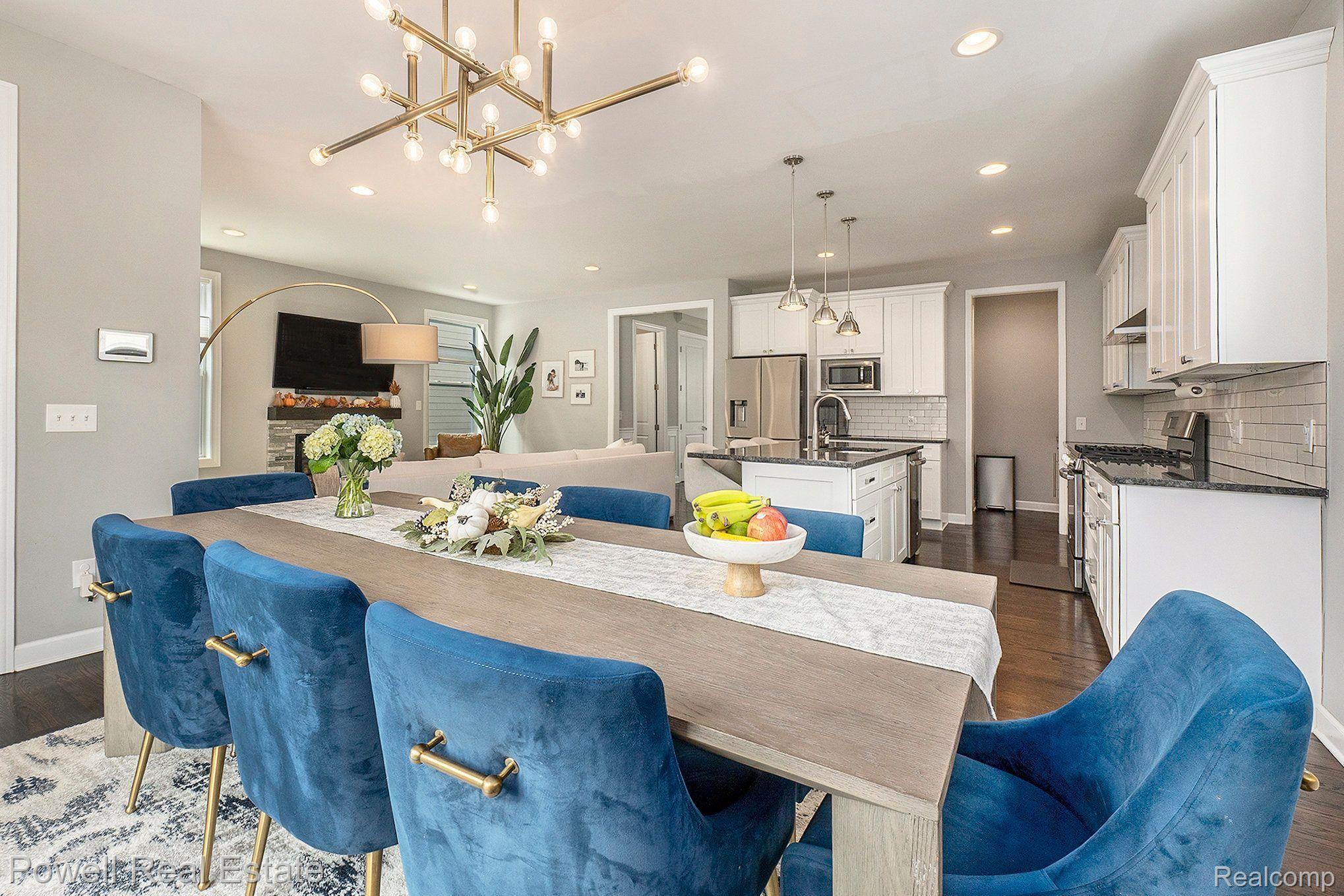 136 N Dorchester Avenue