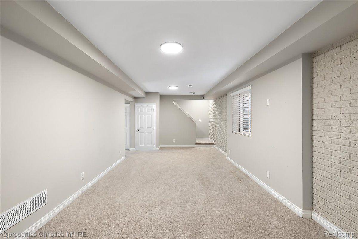 3147 Kenicott Drive