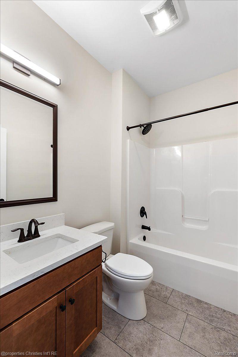 3147 Kenicott Drive