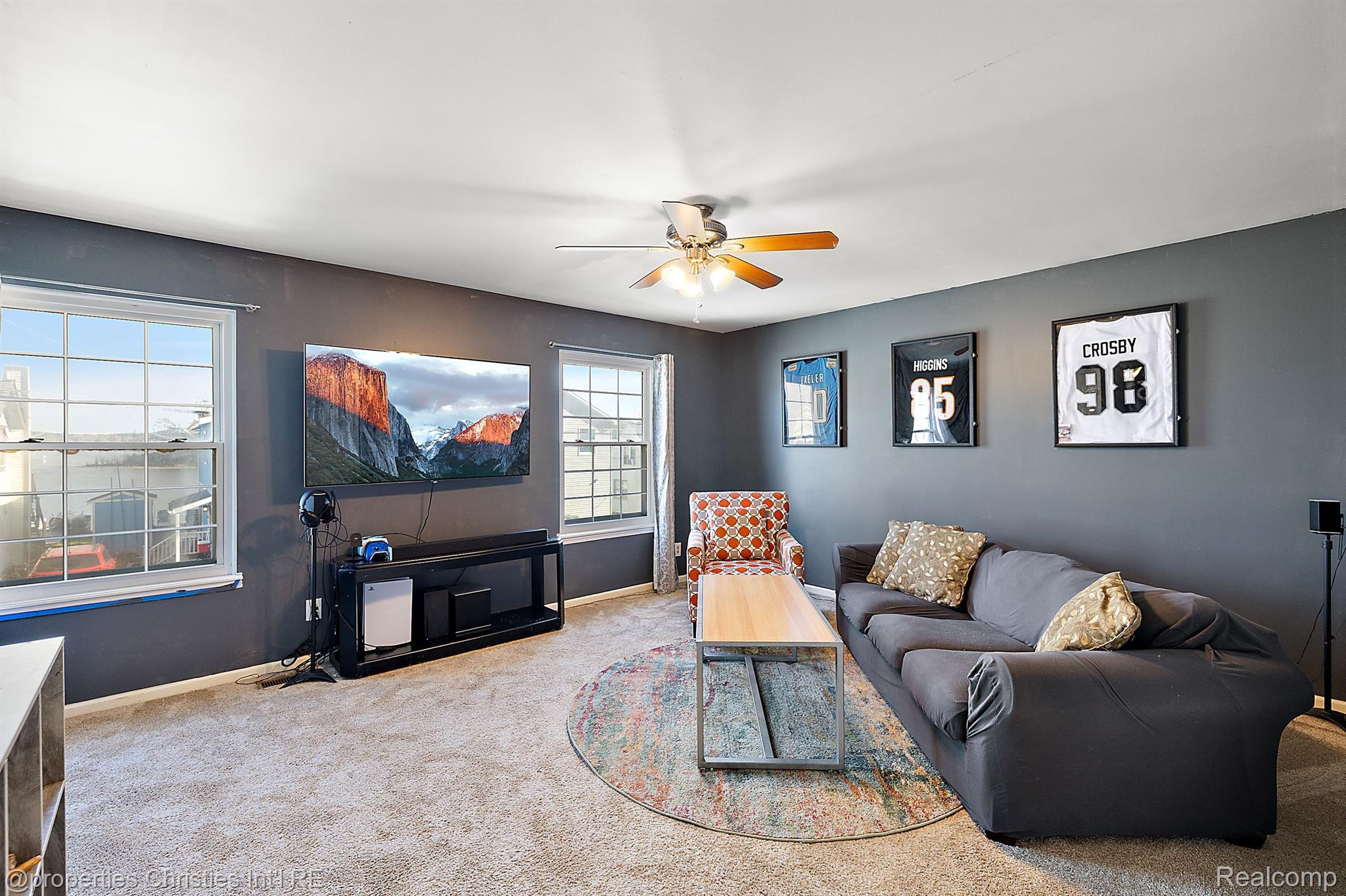 8870 Lagoon Drive