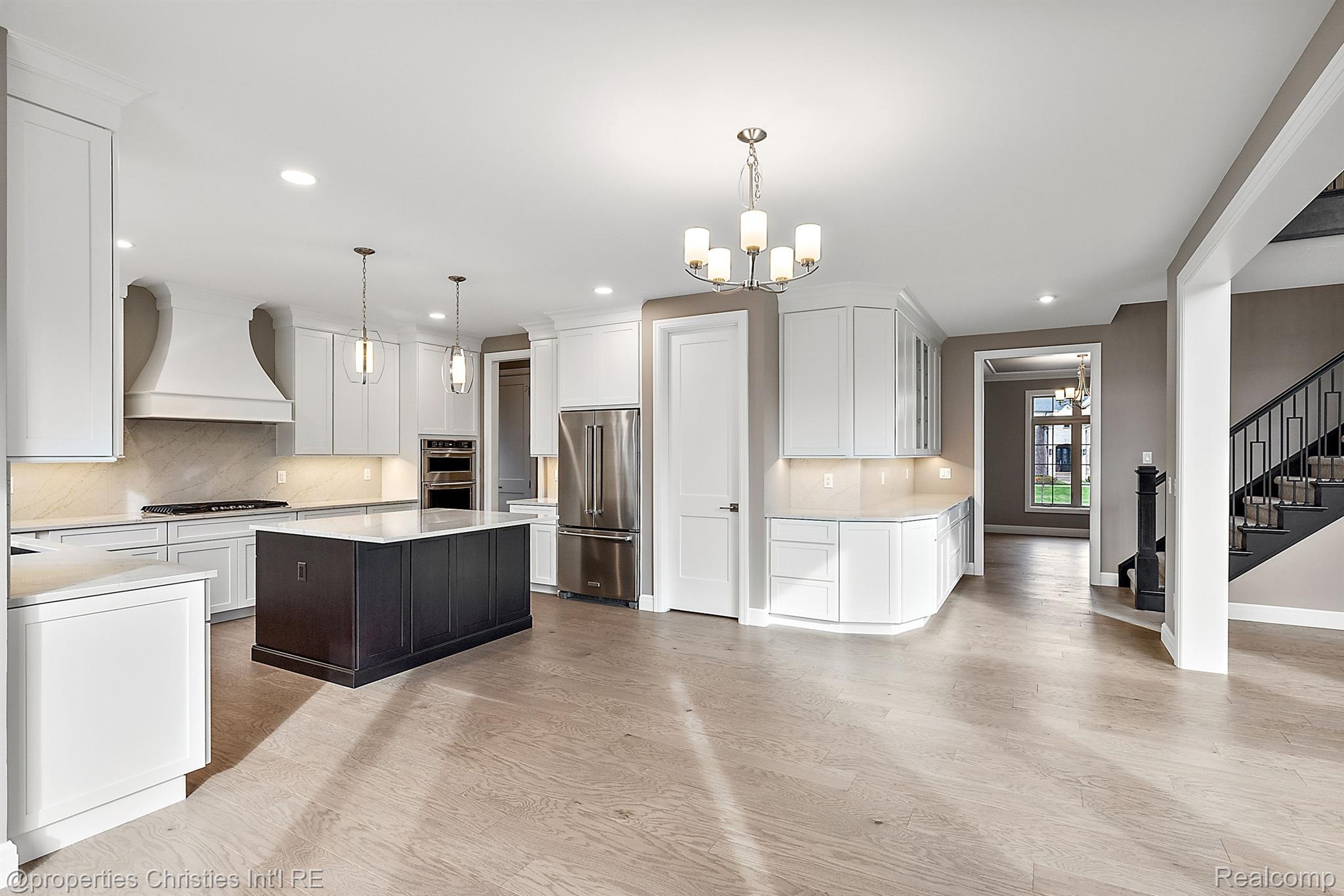 22604 Montebello Court