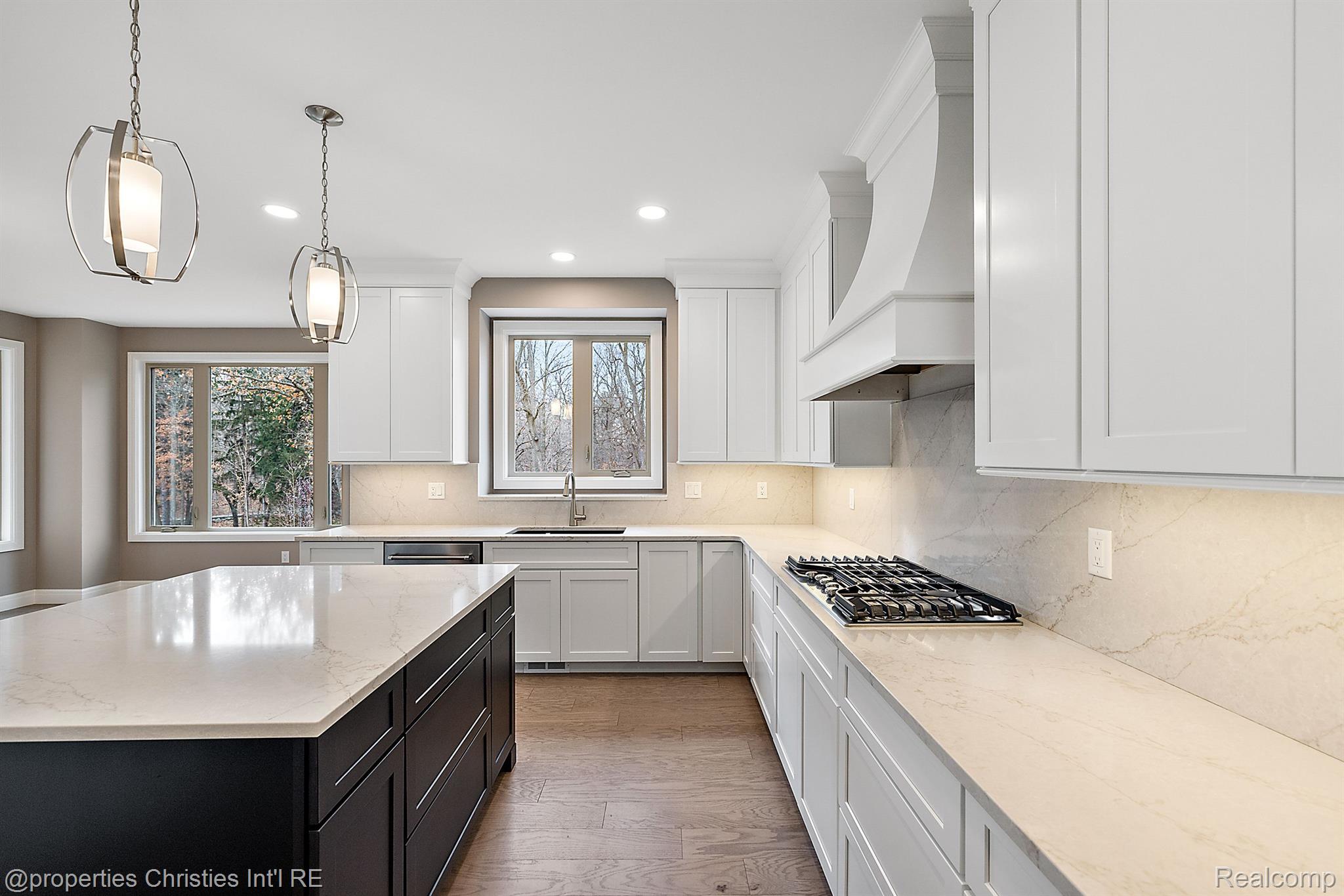 22604 Montebello Court