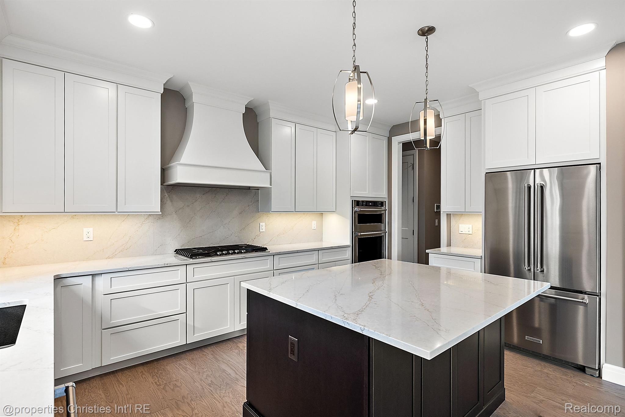 22604 Montebello Court