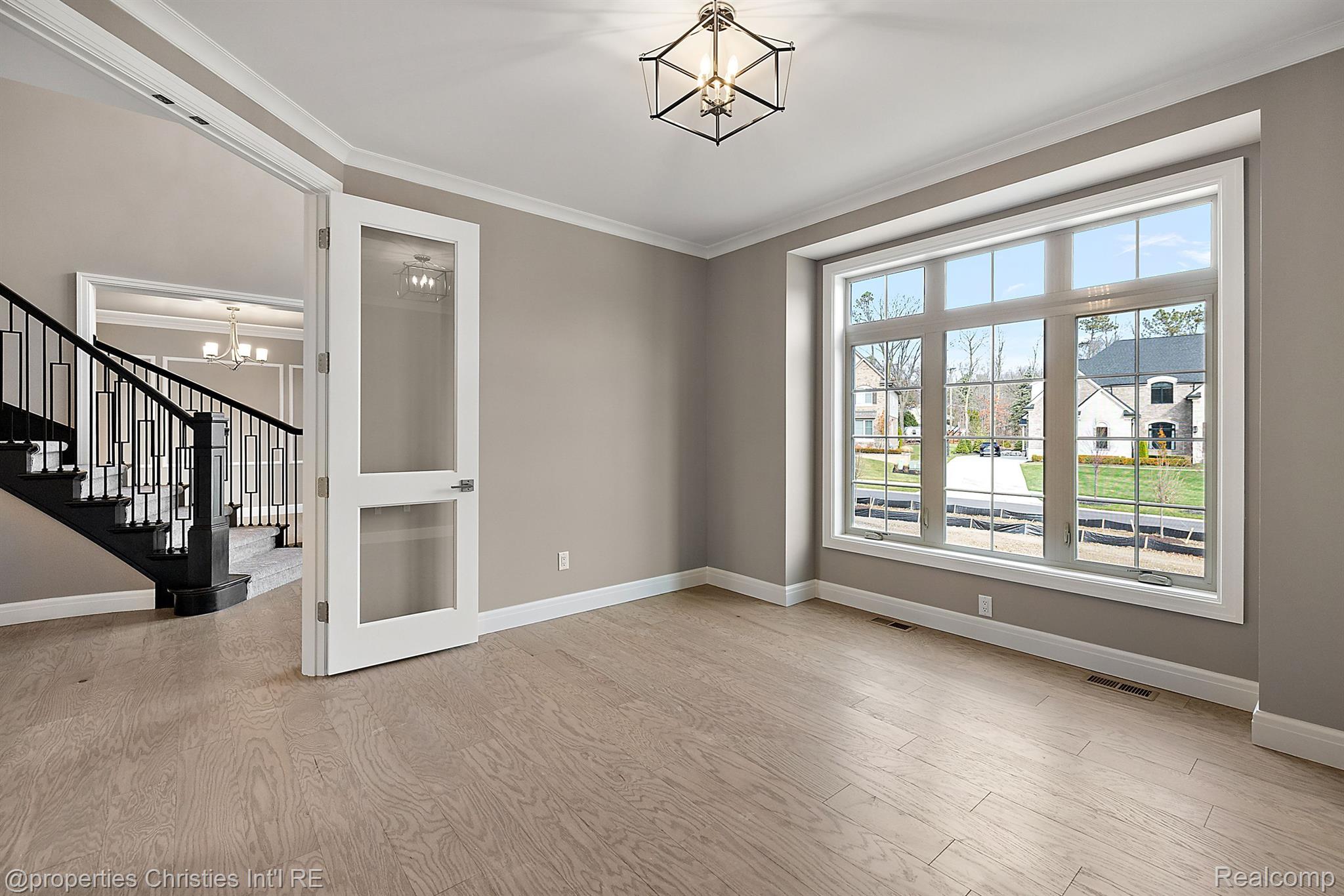 22604 Montebello Court