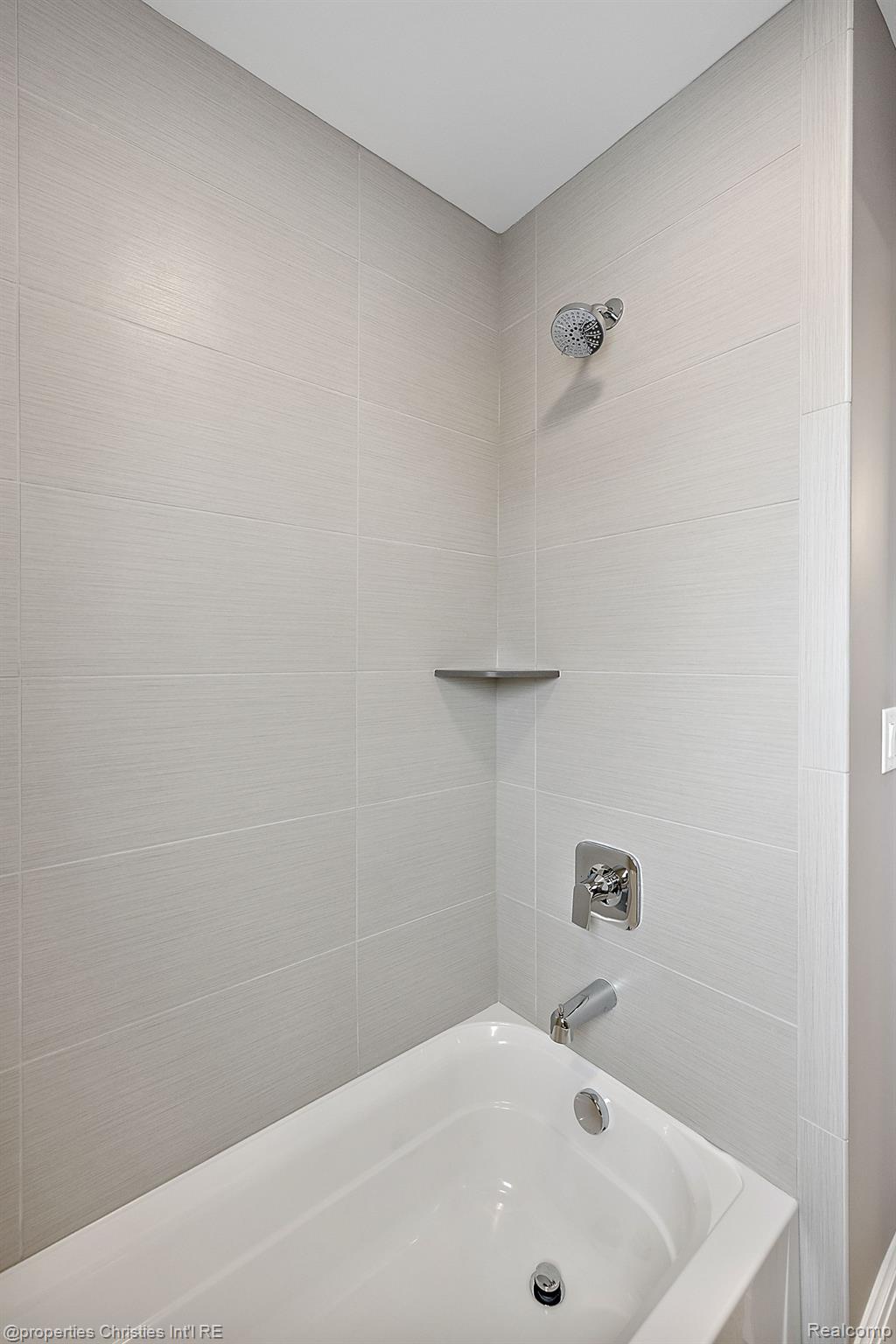 22604 Montebello Court