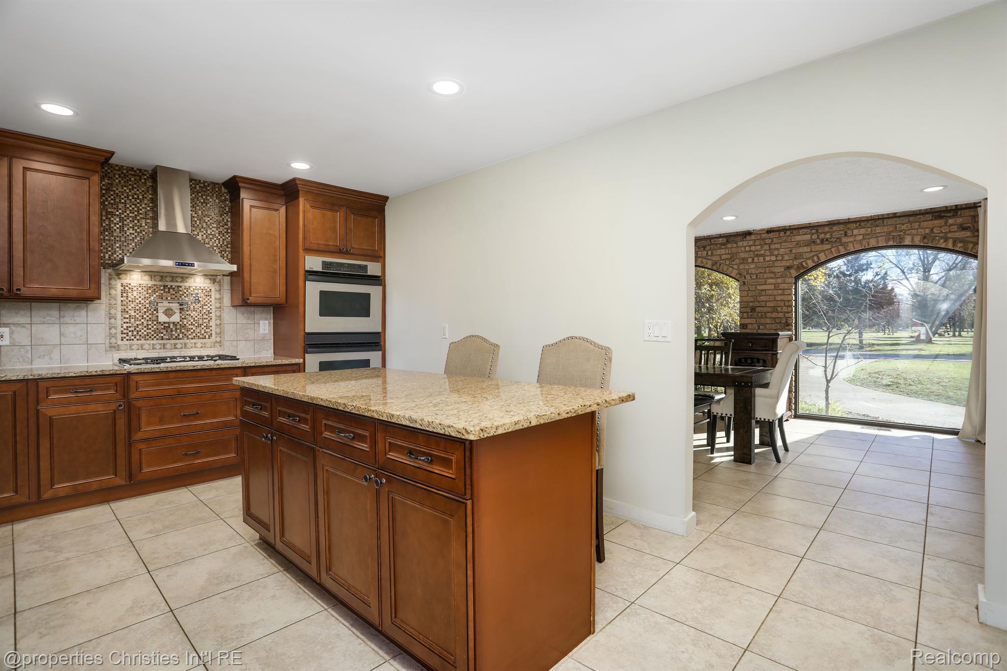 16507 17 Mile Road