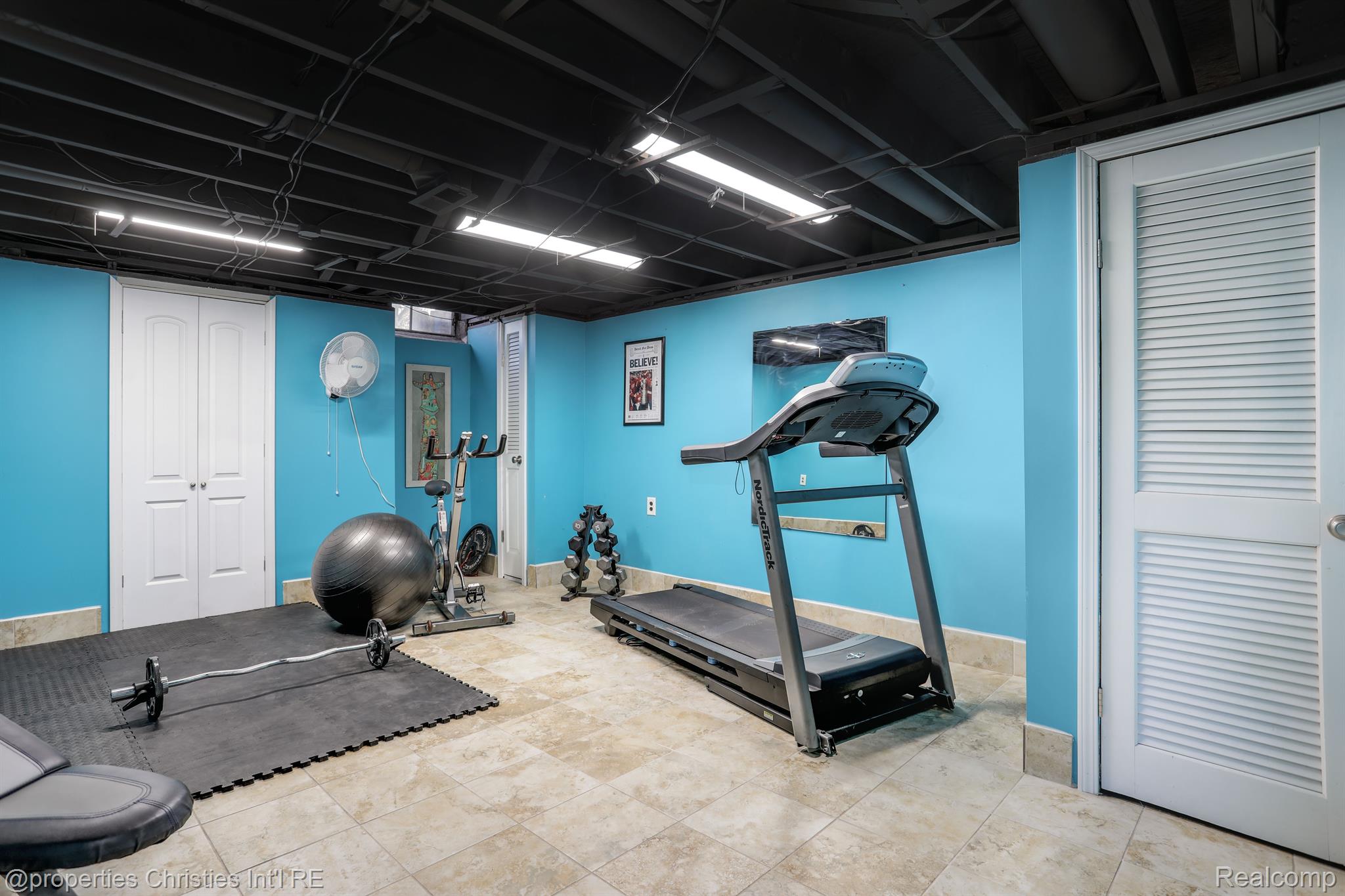 16507 17 Mile Road