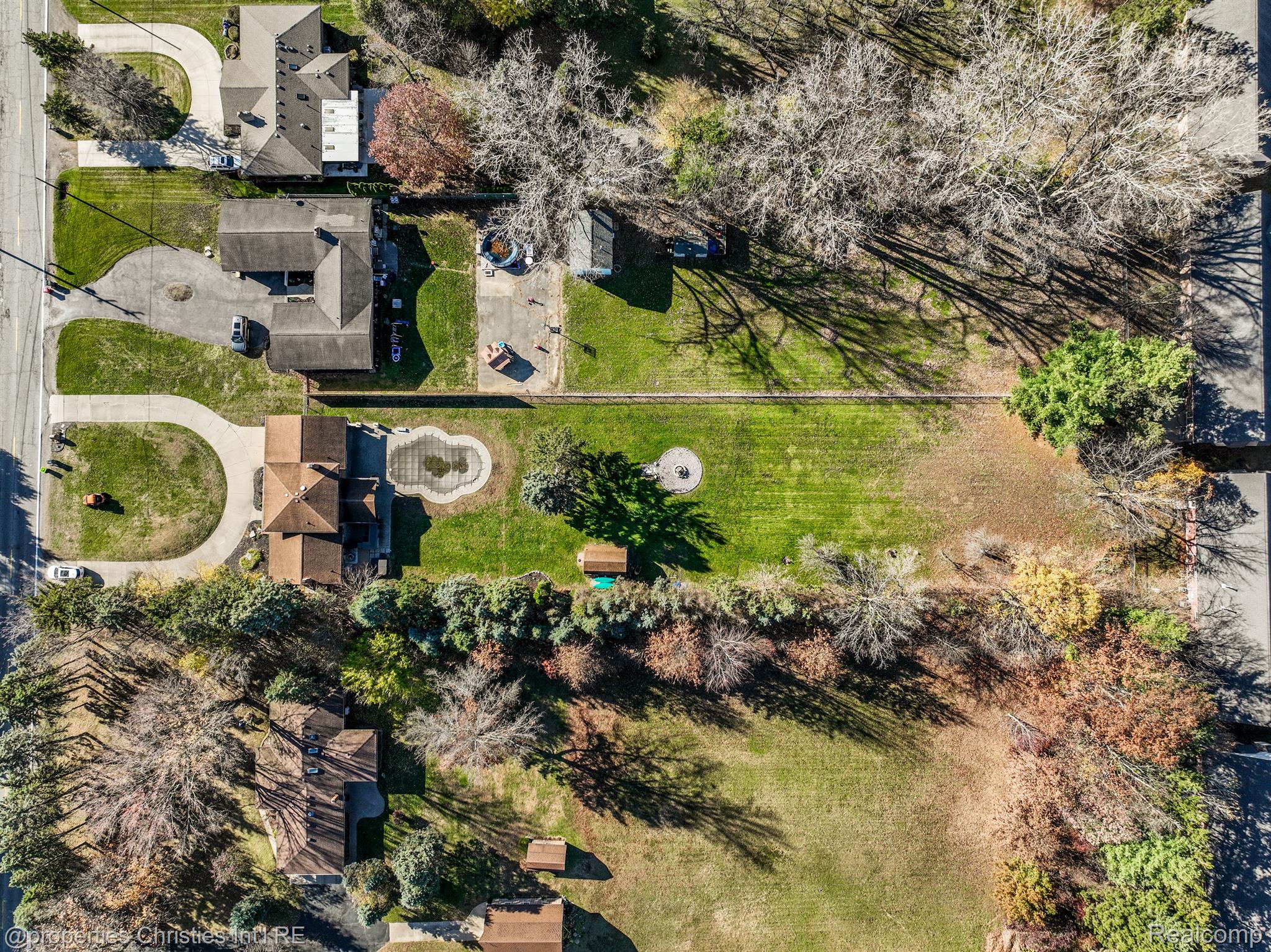 16507 17 Mile Road