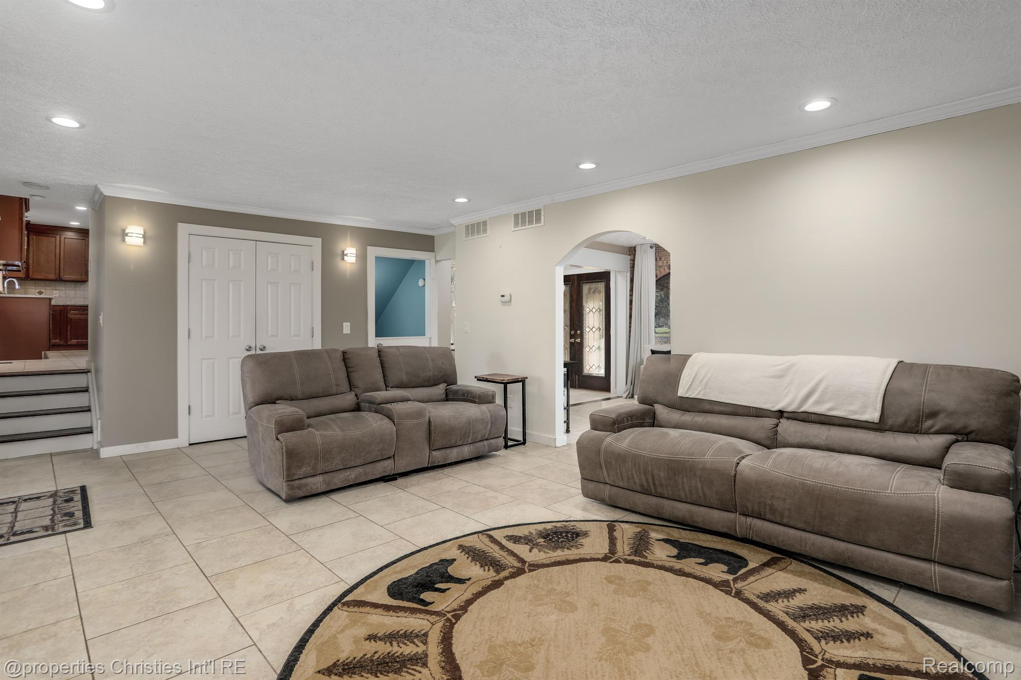 16507 17 Mile Road